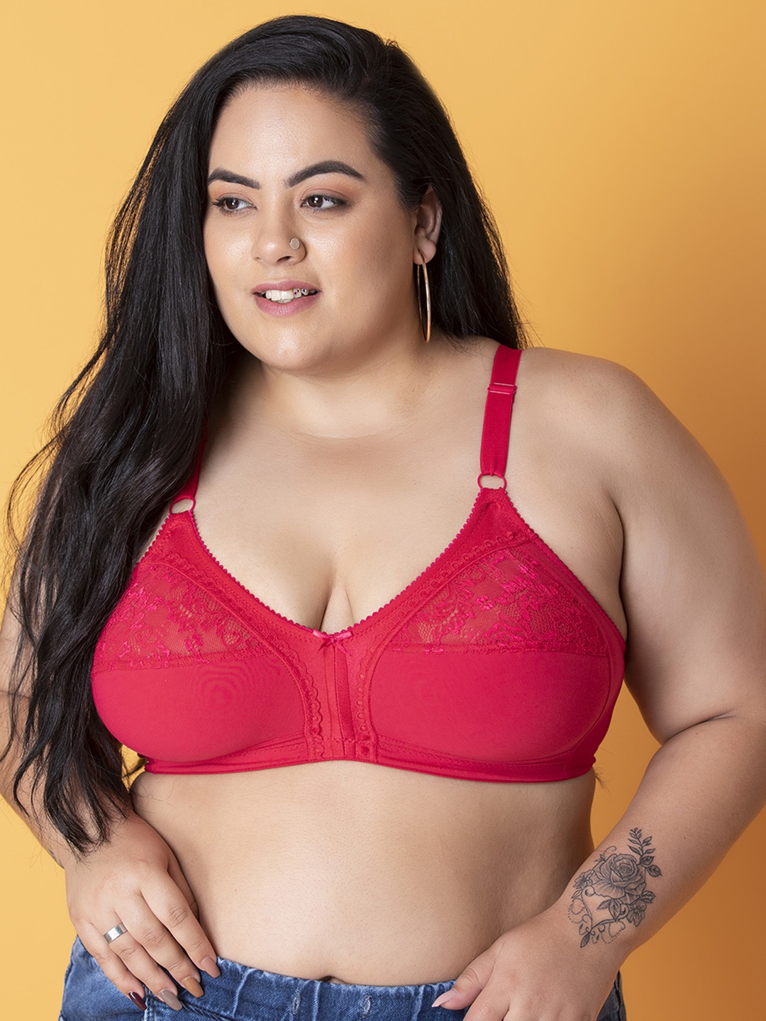 

Clovia Red Floral Everyday Bra-Full Coverage BR2302P1432E