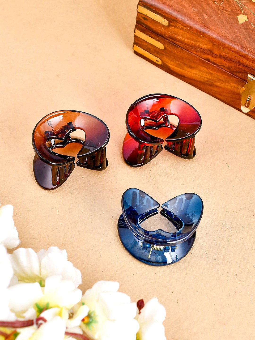 

Silvermerc Designs Women Blue & Red Set of 3 Claw Clip