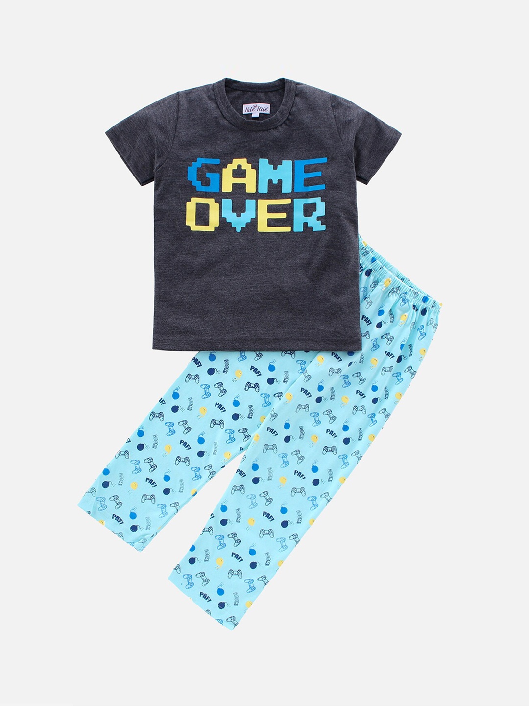 

Nite Flite Boys Black & Yellow Printed Night suit