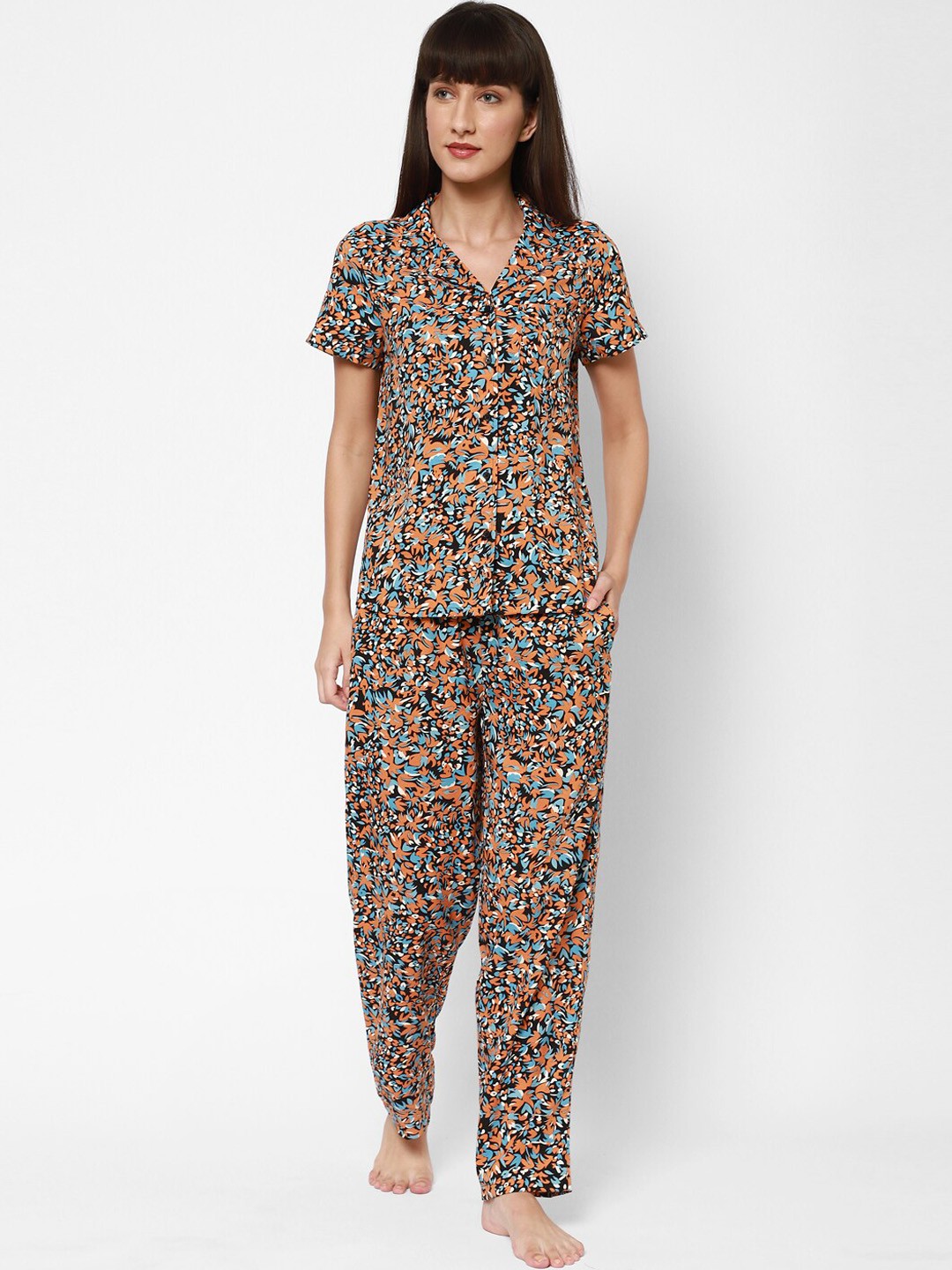

HOUSE OF KKARMA Women Black Printed Night Suit Set