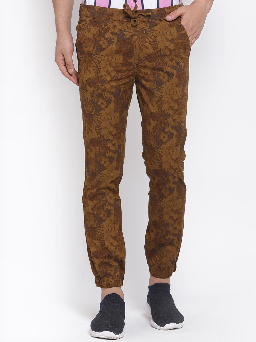 

Pepe Jeans Men Khaki Tropical Printed Slim Fit Joggers Trousers