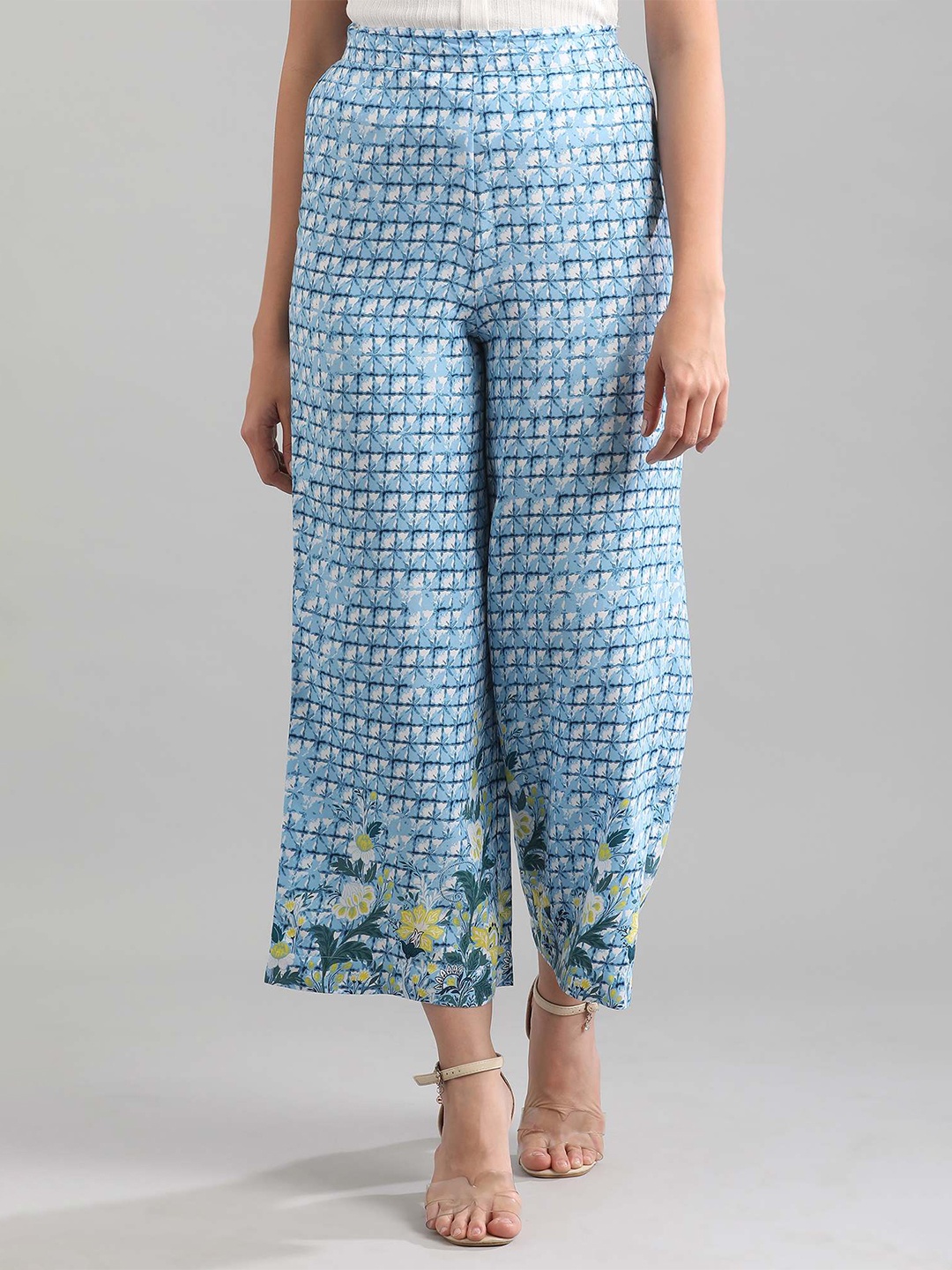 

AURELIA Women Blue & White Floral Printed Cropped Ethnic Palazzos