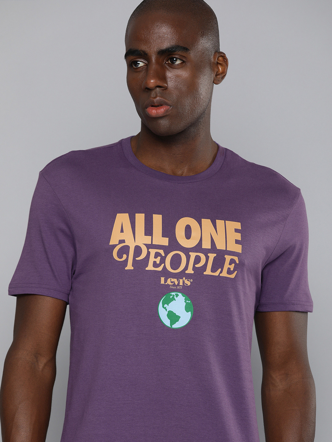 

Levis Men Purple Typography Printed T-shirt