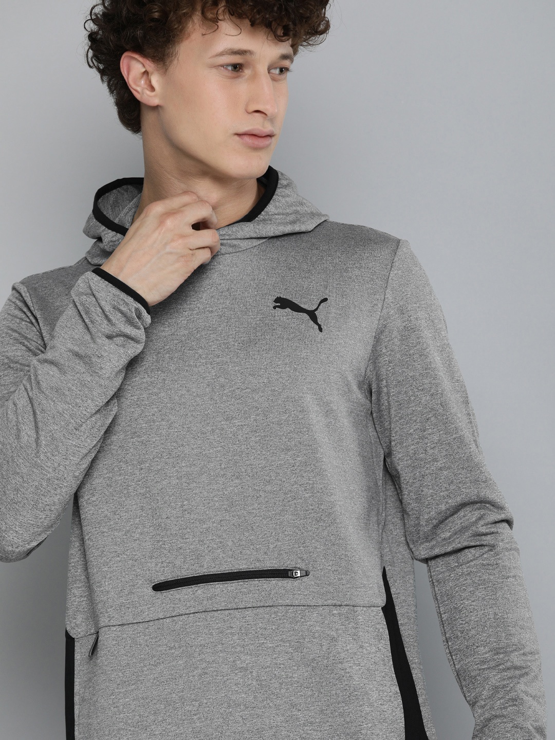 

Puma Men Grey Melange dryCELL RTG Slim Fit Hooded Sweatshirt