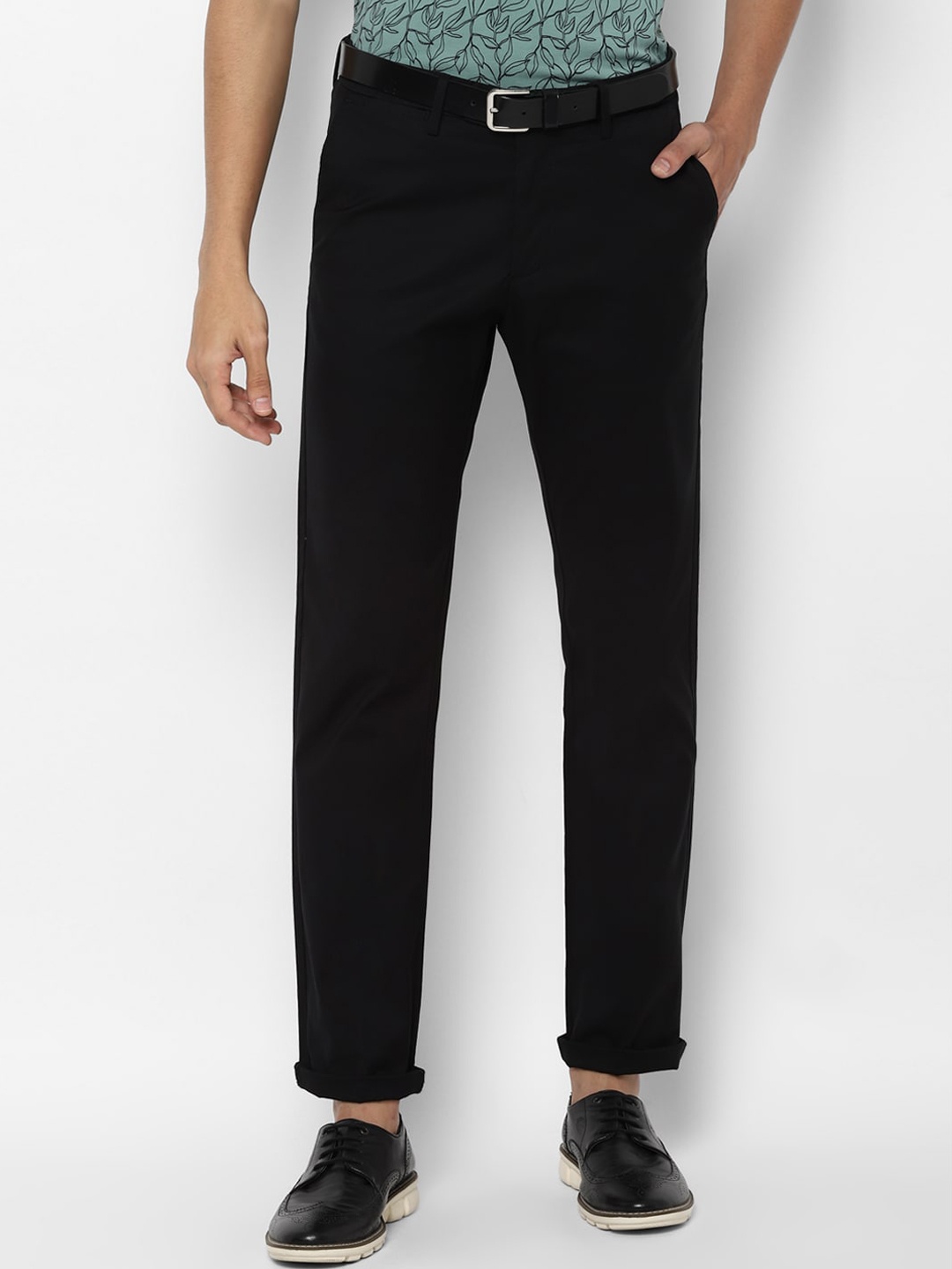 

Allen Solly Men Solid Black Mid-Rise Regular Fit Trousers