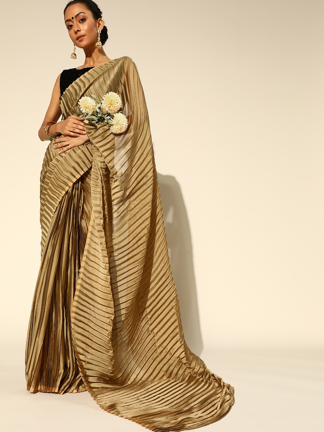 

Saree mall Sleek Saree with Sleek Border, Cream