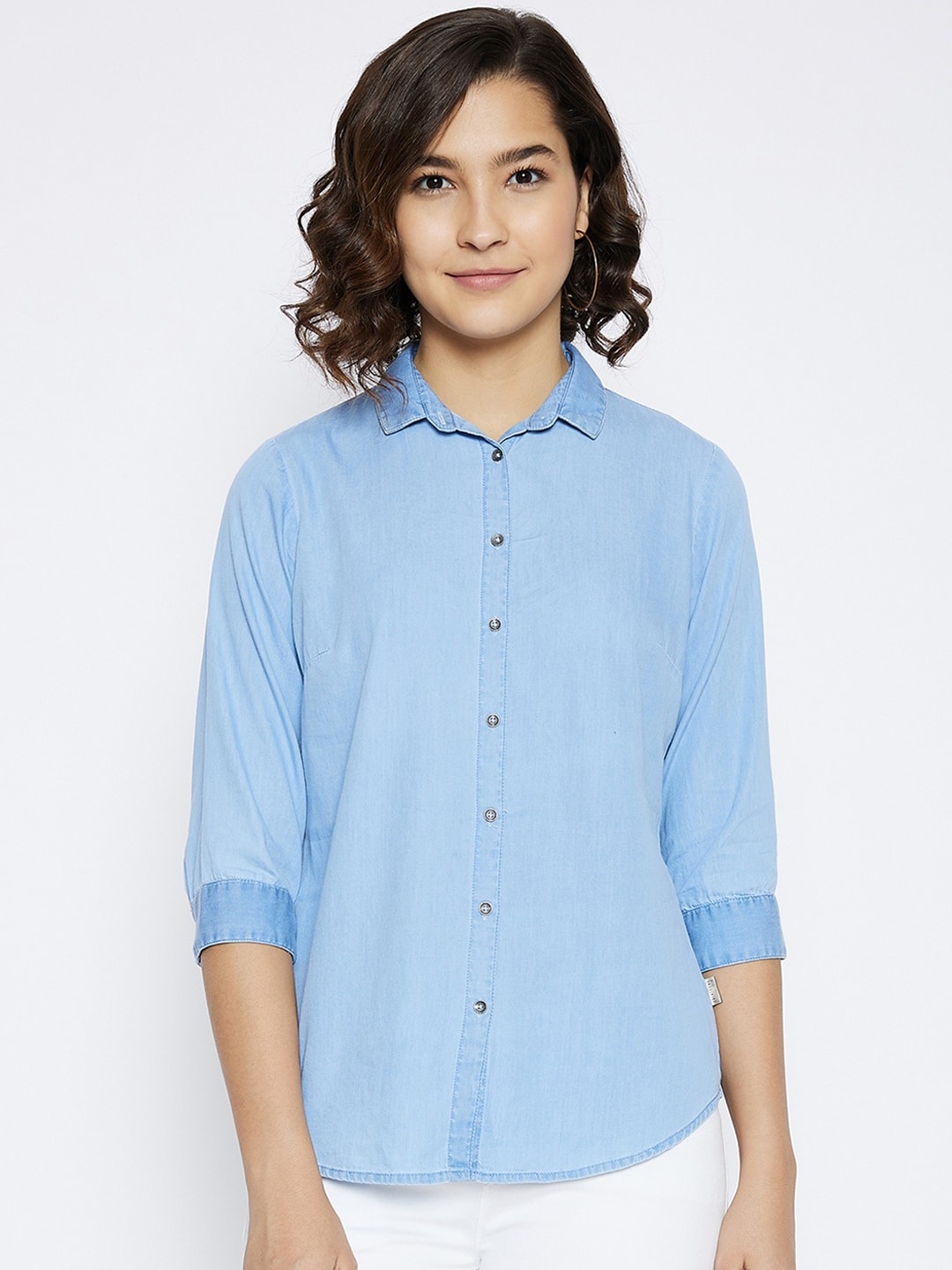 

Crimsoune Club Women Blue Slim Fit Casual Shirt