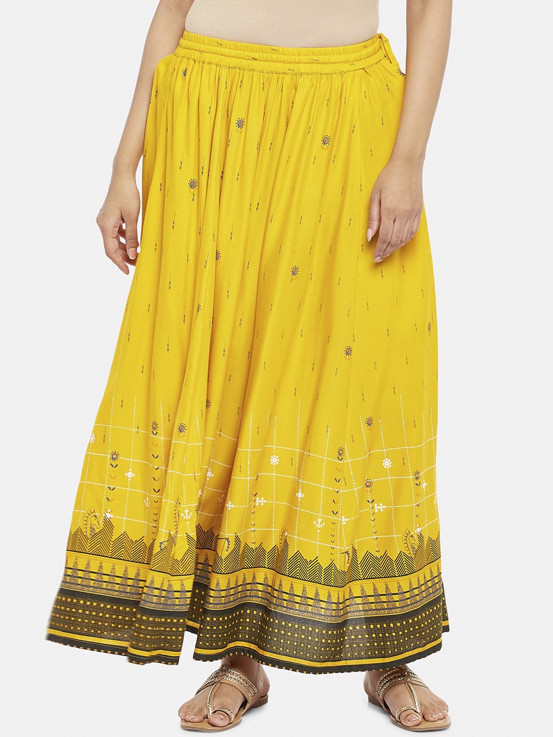 

AKKRITI BY PANTALOONS Women Mustard Yellow & Black Printed Flared Maxi Skirt