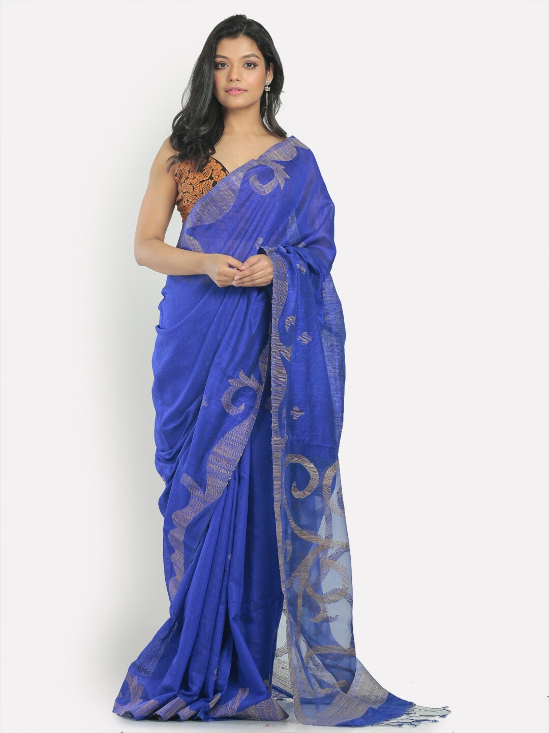 

Aryavart Blue & Silver-Toned Silk blend Jamdani Saree