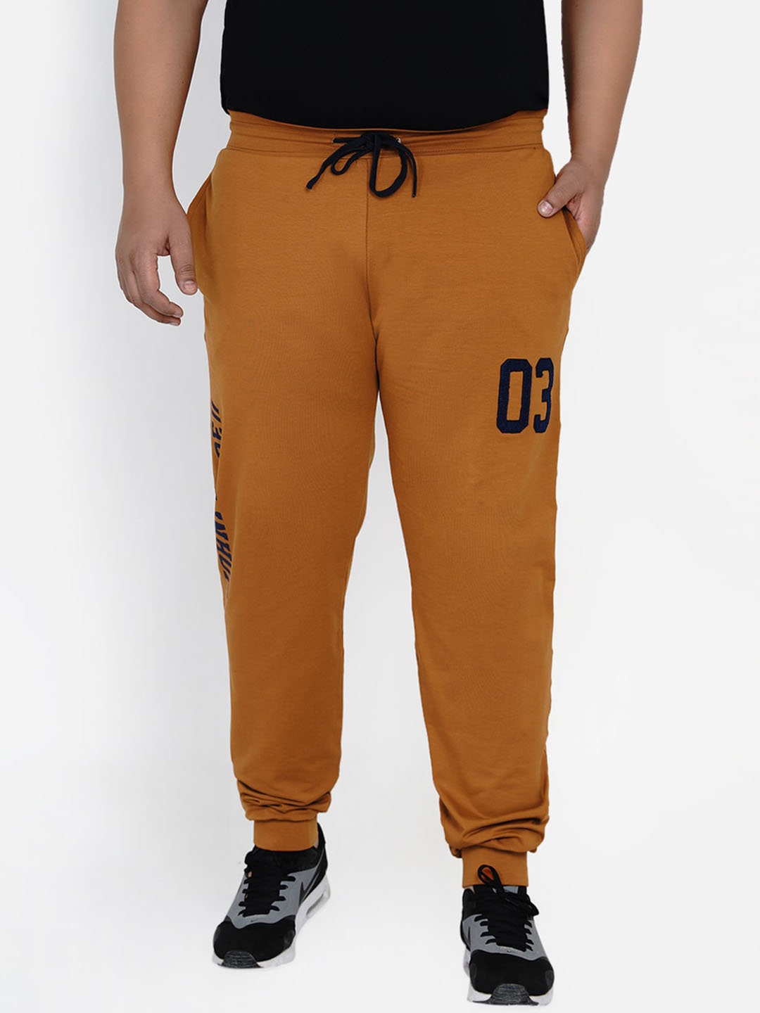 

John Pride Men Rust-Brown Solid Plus Size Straight-Fit Joggers