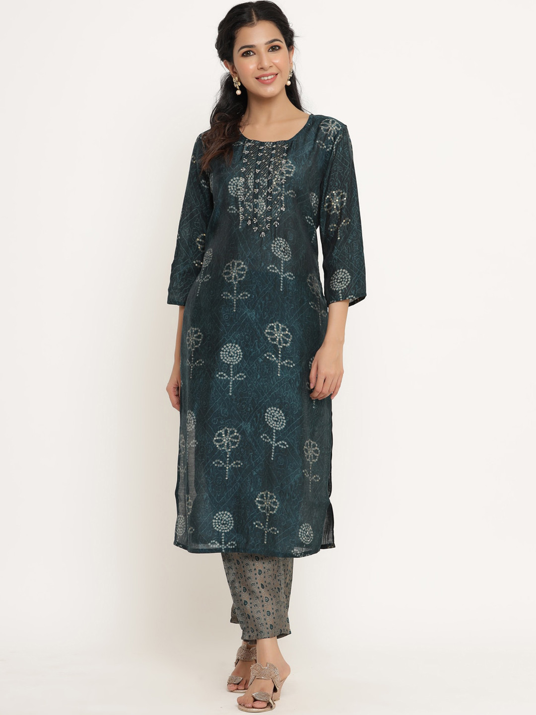

DIVYANK Women Teal Green & Brown Ethnic Motifs Printed Chanderi Silk Kurta with Trousers