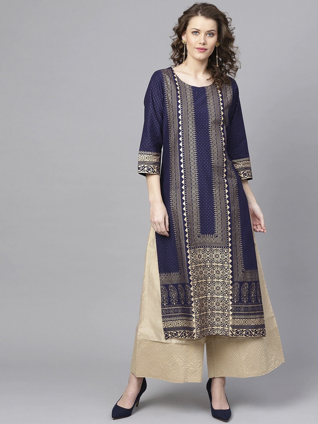 

ZOEYAMS Women Navy Blue & Gold-Toned Geometric Printed Pure Cotton Kurta