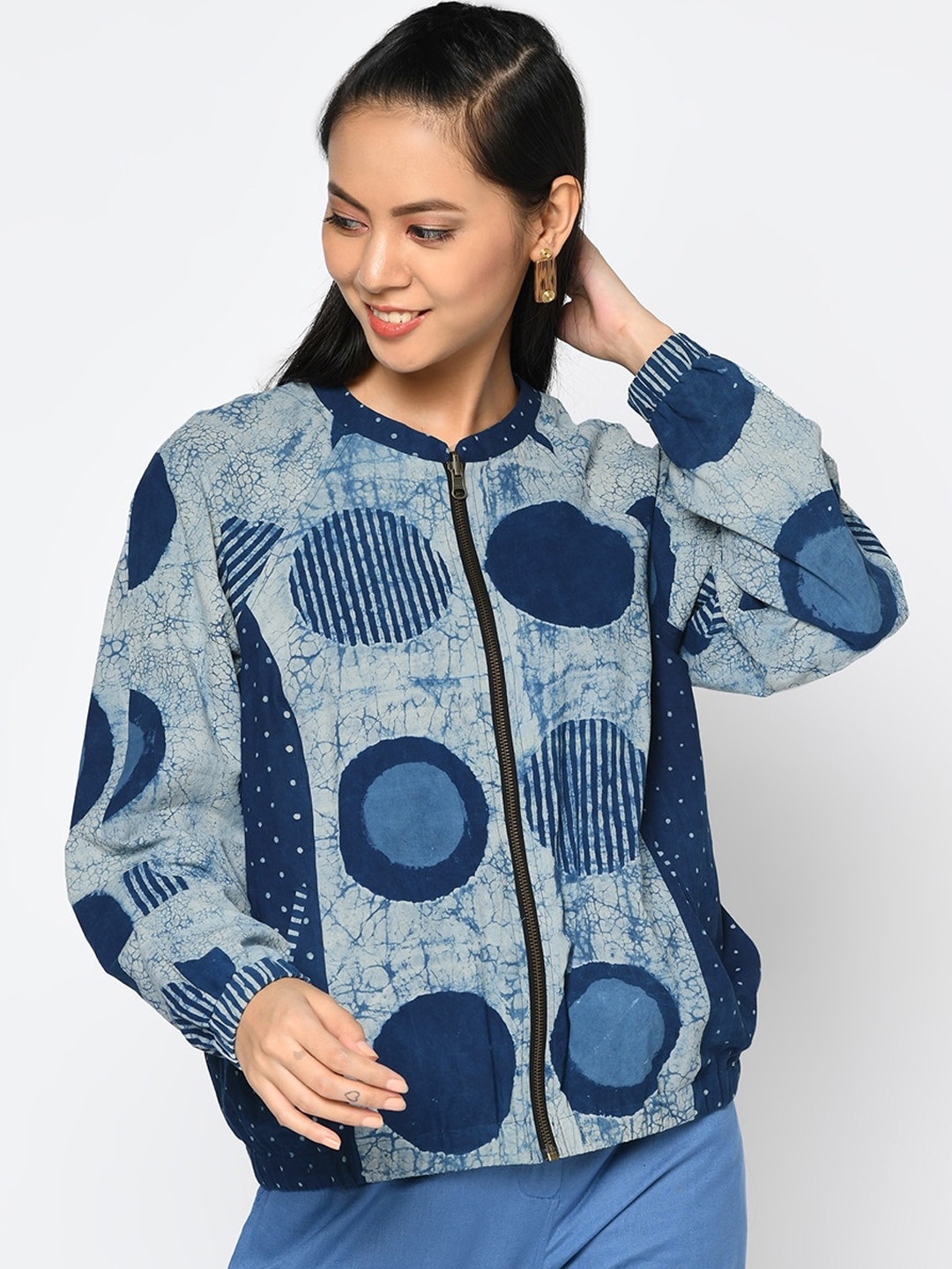 

Fabindia Women Blue Dabu Printed Tailored Jacket