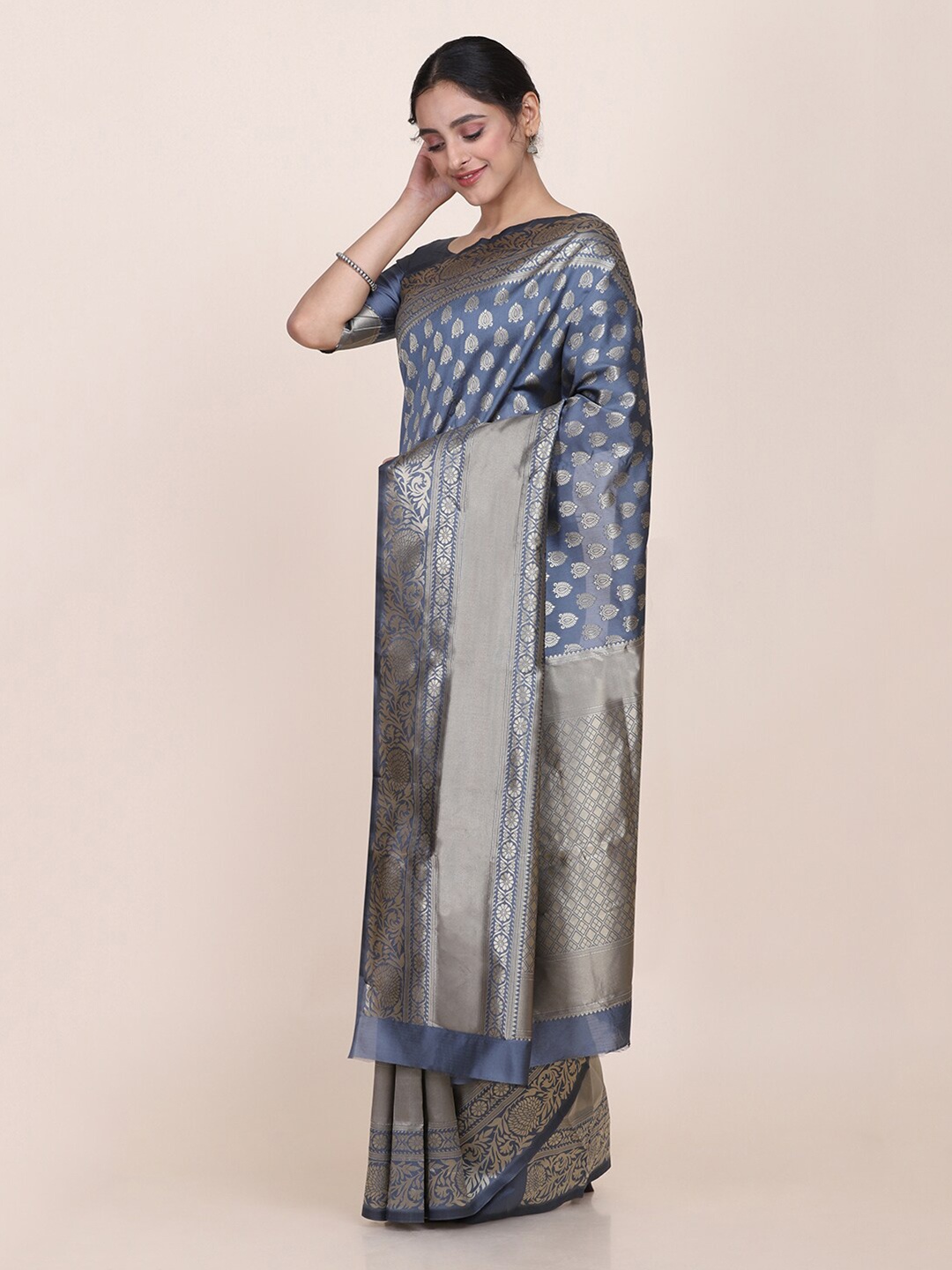 

Shaily Grey & Gold-Toned Ethnic Motifs Zardozi Saree