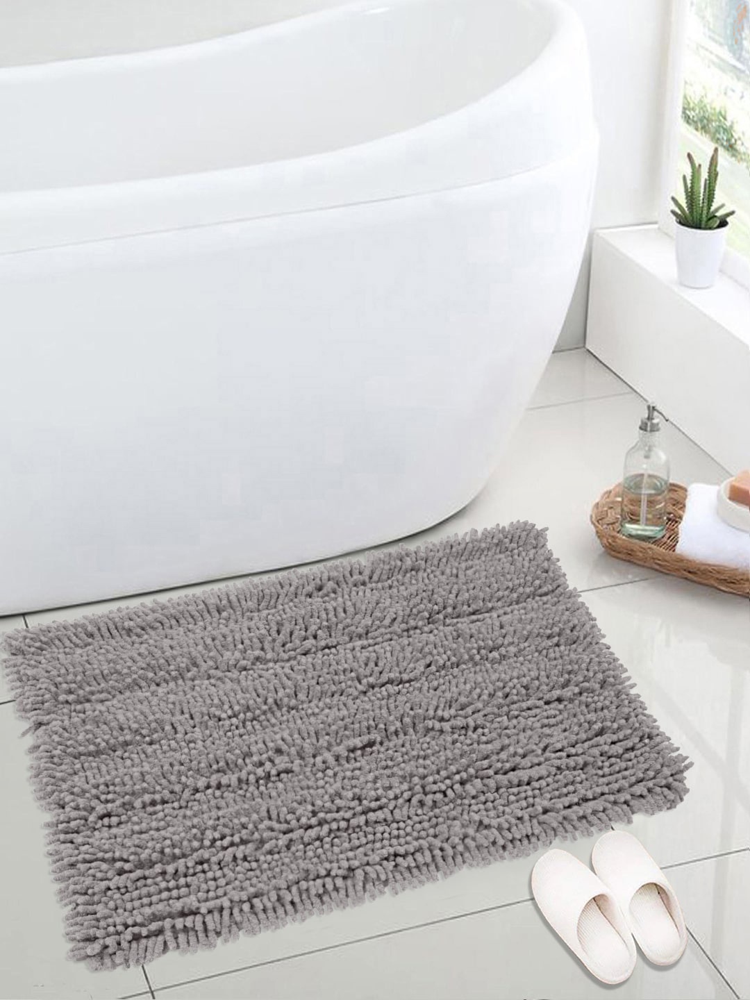 

Saral Home Grey Solid Cotton 1666 GSM Shaggy Bath Mat