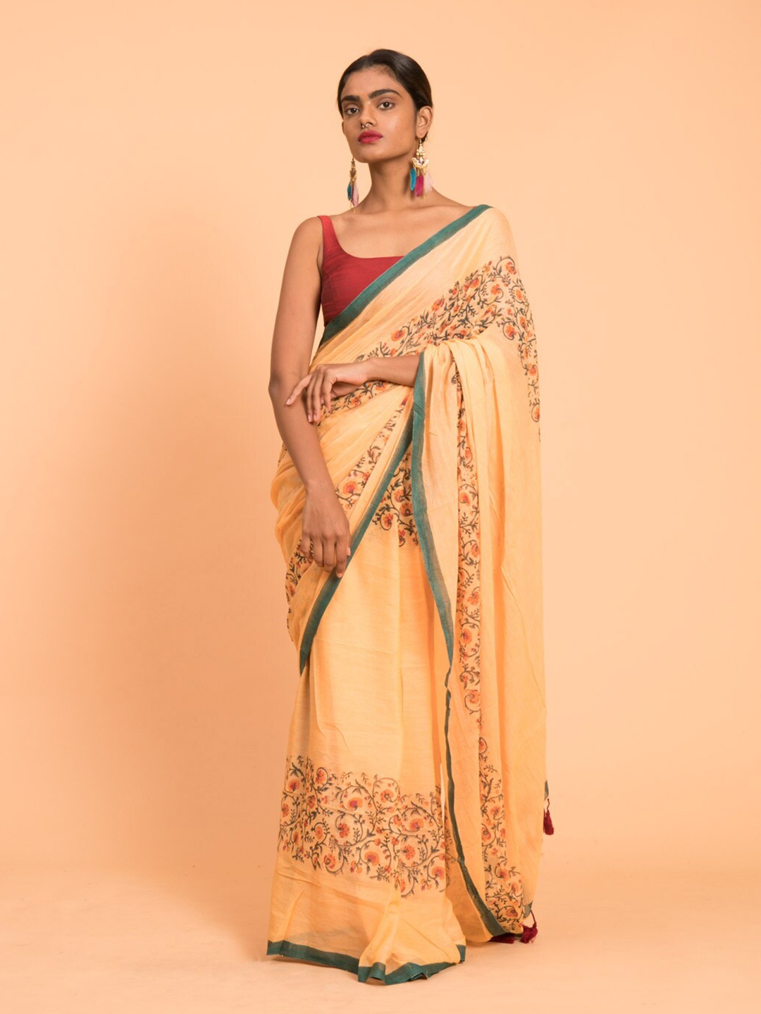 

Suta Orange & Green Floral Printed Pure Cotton Saree