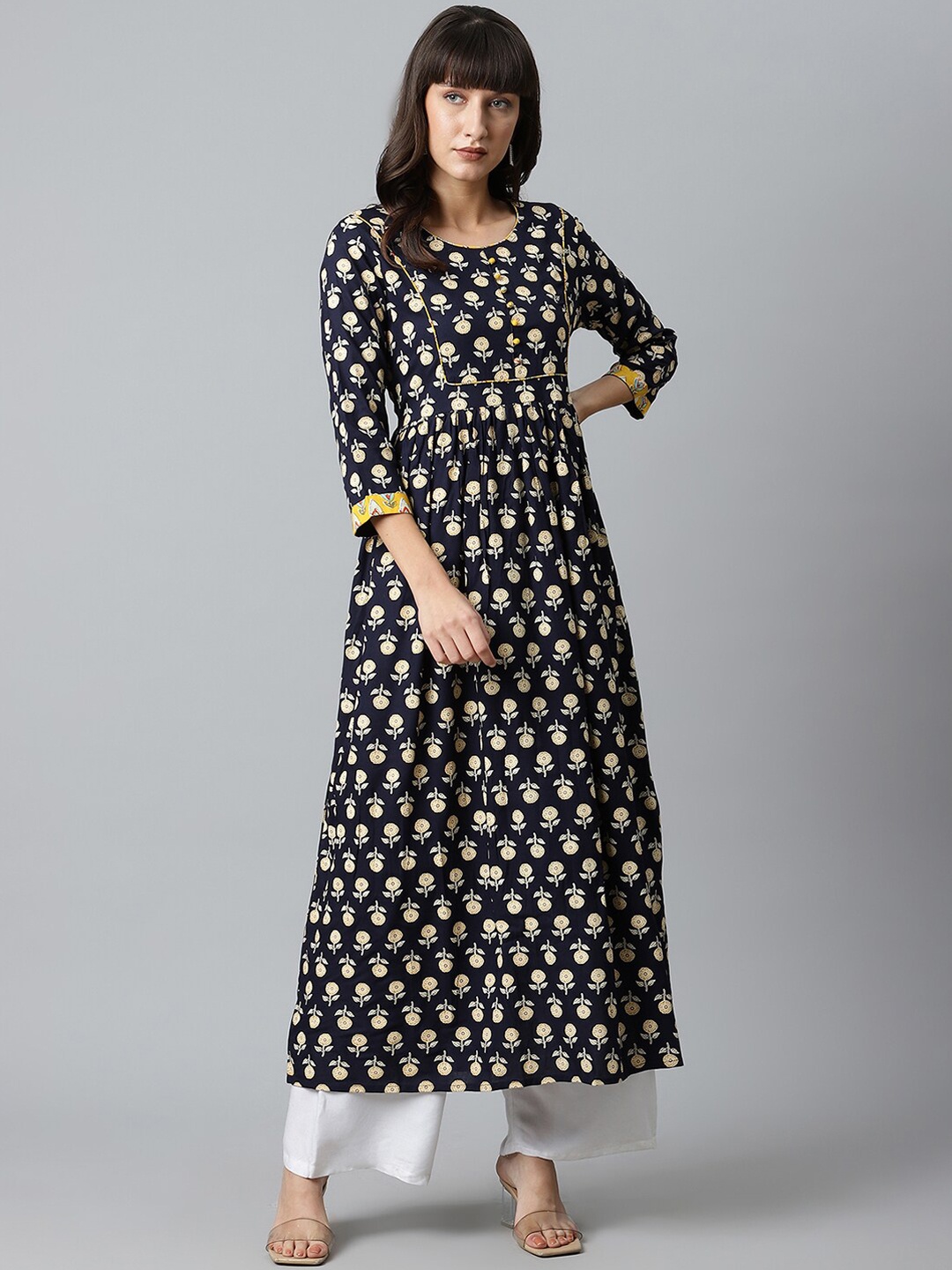 

Sringam Blue Floral Printed Maxi Dress