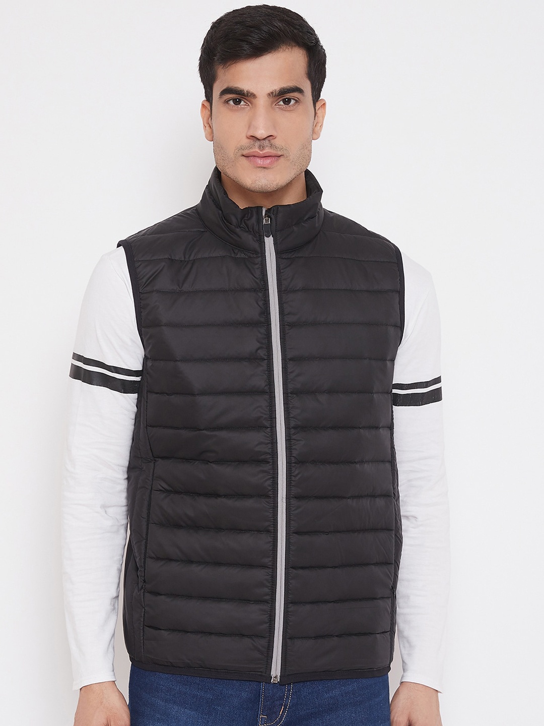 

ATHLISIS Men Black Lightweight Puffer Jacket