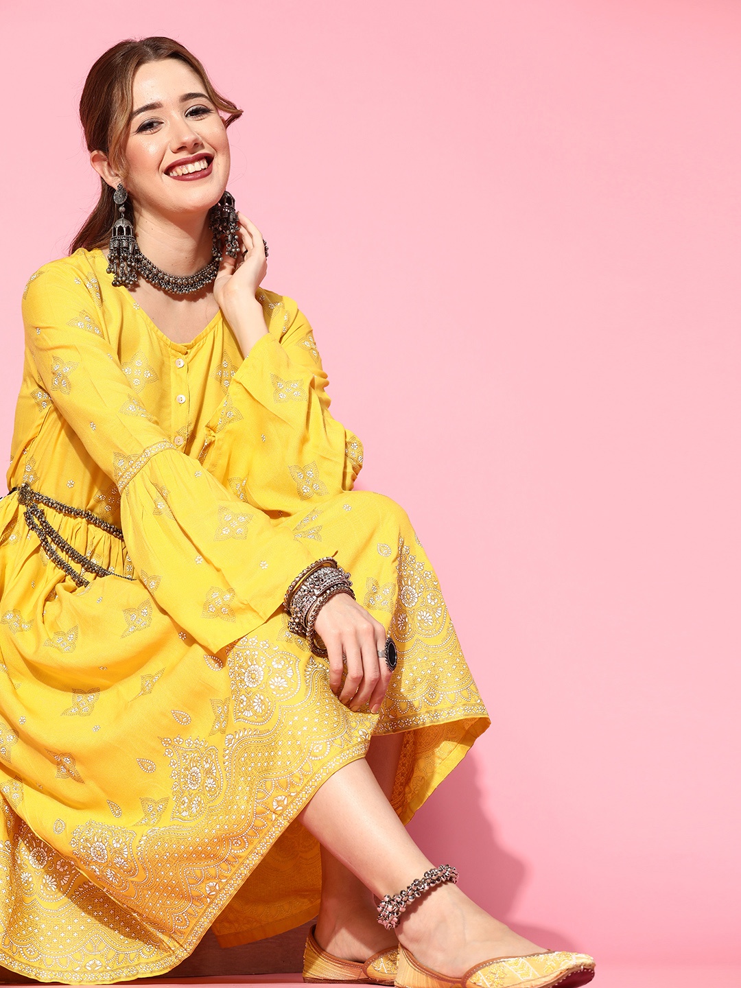 

Sangria Women Bright Yellow Ethnic Motifs Dress