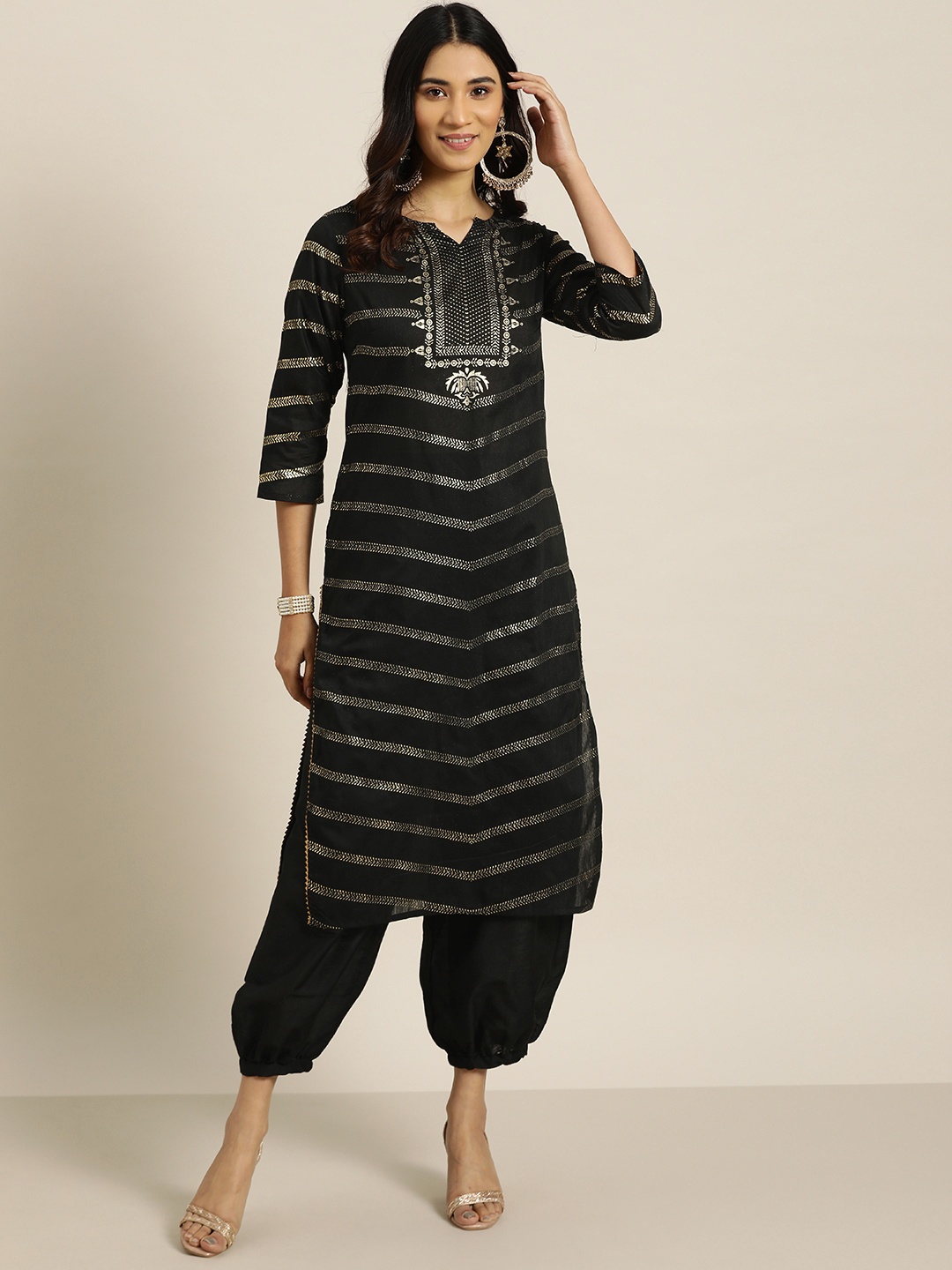 

Sangria Women Black & Golden Printed Gotta Patti Kurta with Salwar