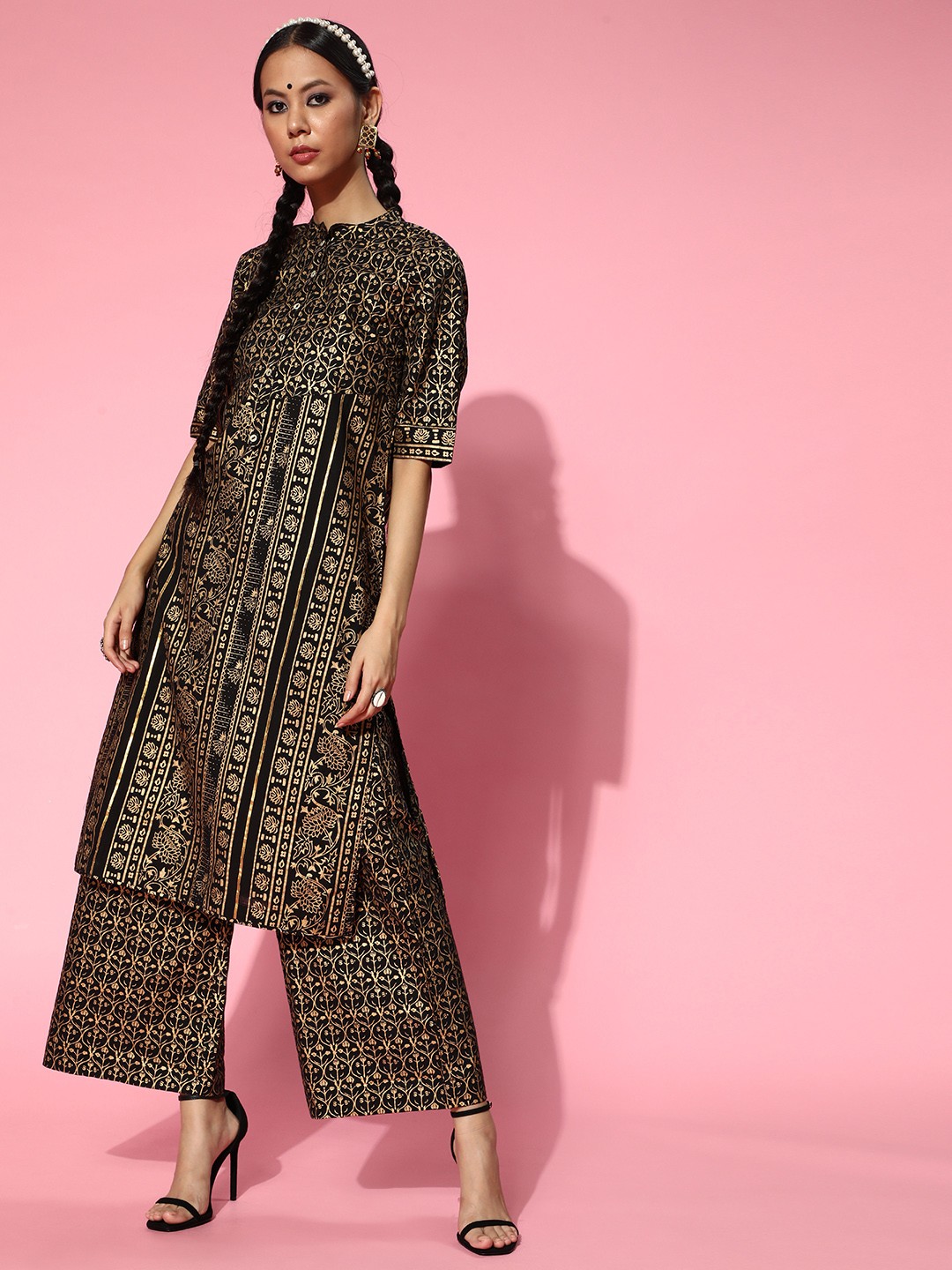 

Sangria Ethnic Motifs Pure Cotton Kurta Set, Black