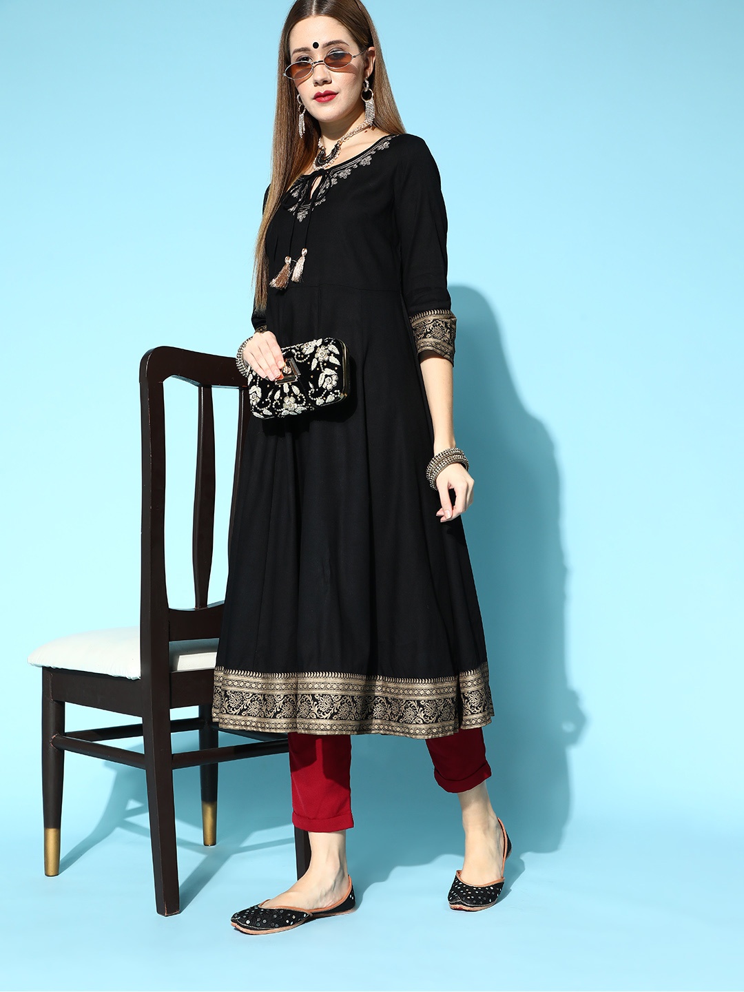 

Sangria Stylish Black Viscose Rayon Kurta