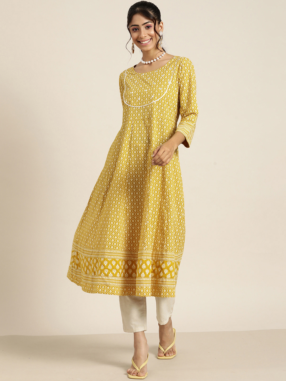 

Sangria Women Mustard & White Pure Cotton Ethnic Motif Print A-Line Kurta
