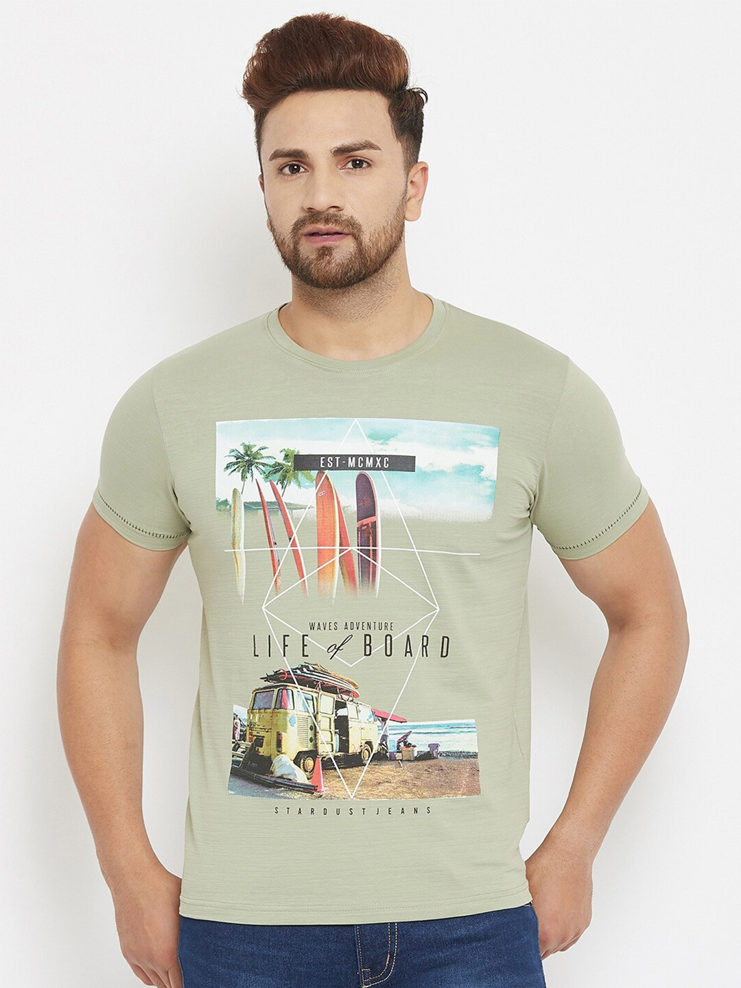 

Duke Men Green Typography Printed Slim Fit T-shirt