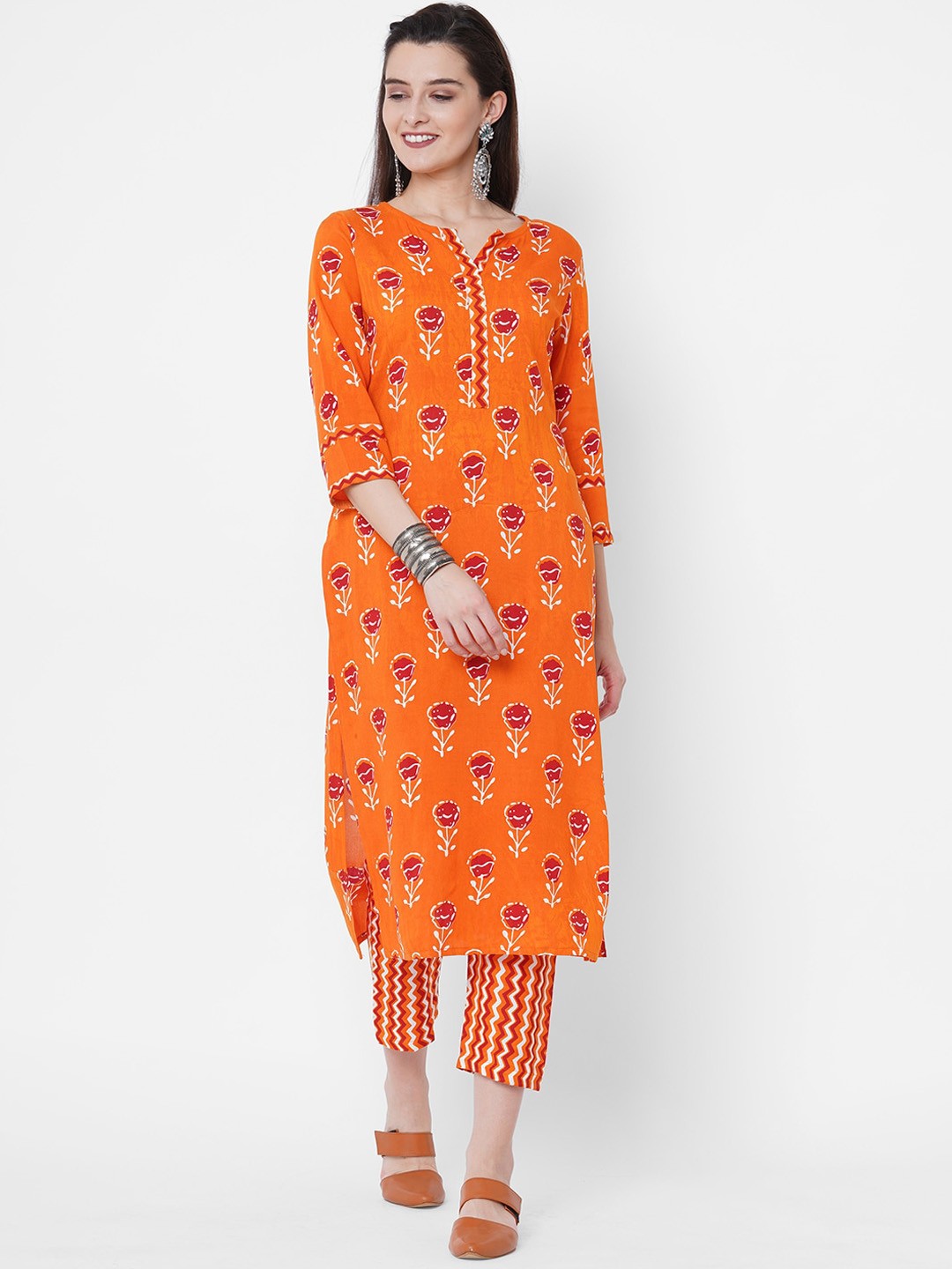 

GoSriKi Women Orange Ethnic Motifs Printed Pure Cotton Kurta with Trousers