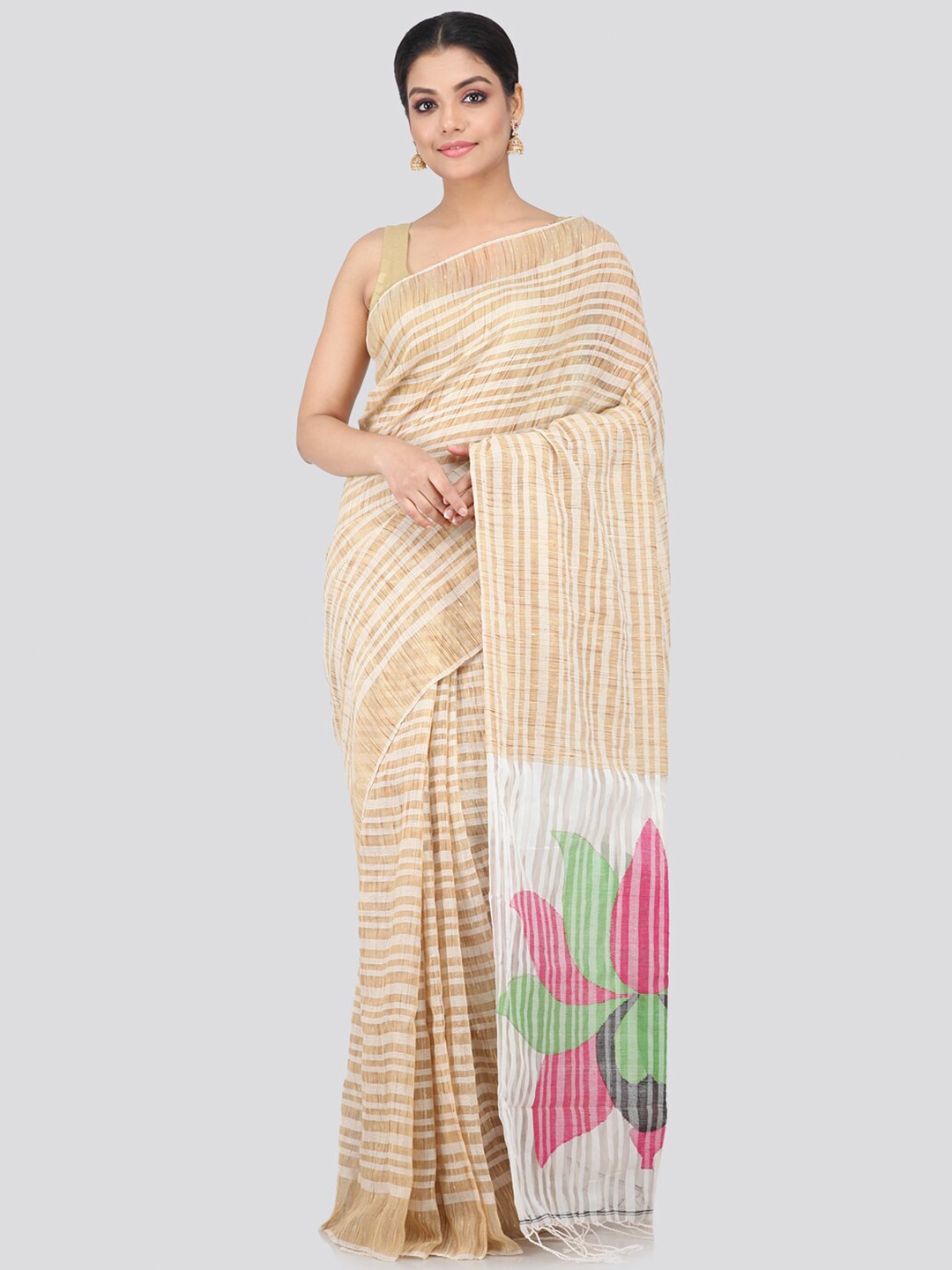 

PinkLoom Beige & White Striped Silk Cotton Handloom Sustainable Saree
