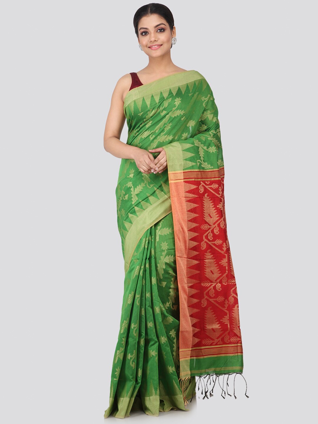 

PinkLoom Green & Gold-Toned Ethnic Motifs Silk Cotton Handloom Saree