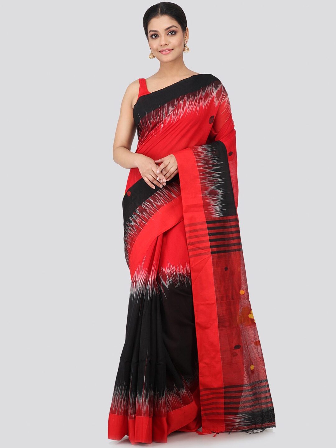 

PinkLoom Black & Red Geometric Woven Design Handloom Sustainable Saree