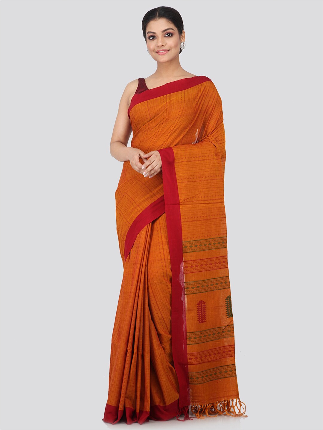 

PinkLoom Brown & Red Woven Design Pure Cotton Handloom Sustainable Saree