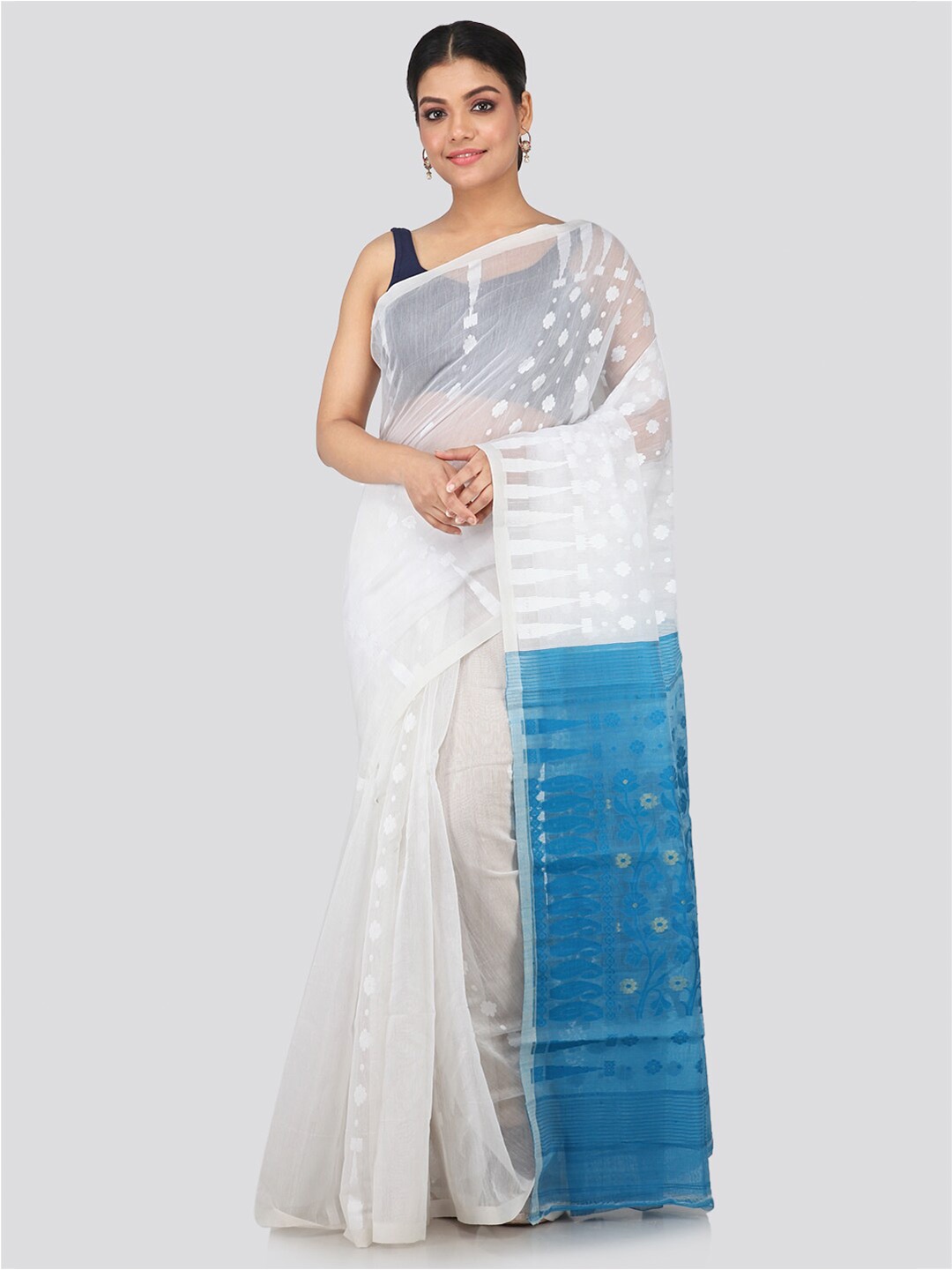 

PinkLoom White & Blue Ethnic Motifs Silk Cotton Jamdani Sustainable Saree