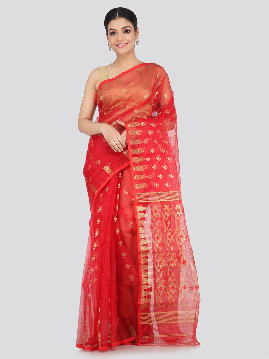 

PinkLoom Red & Gold-Coloured Floral Silk Blend Jamdani Handloom Sustainable Saree