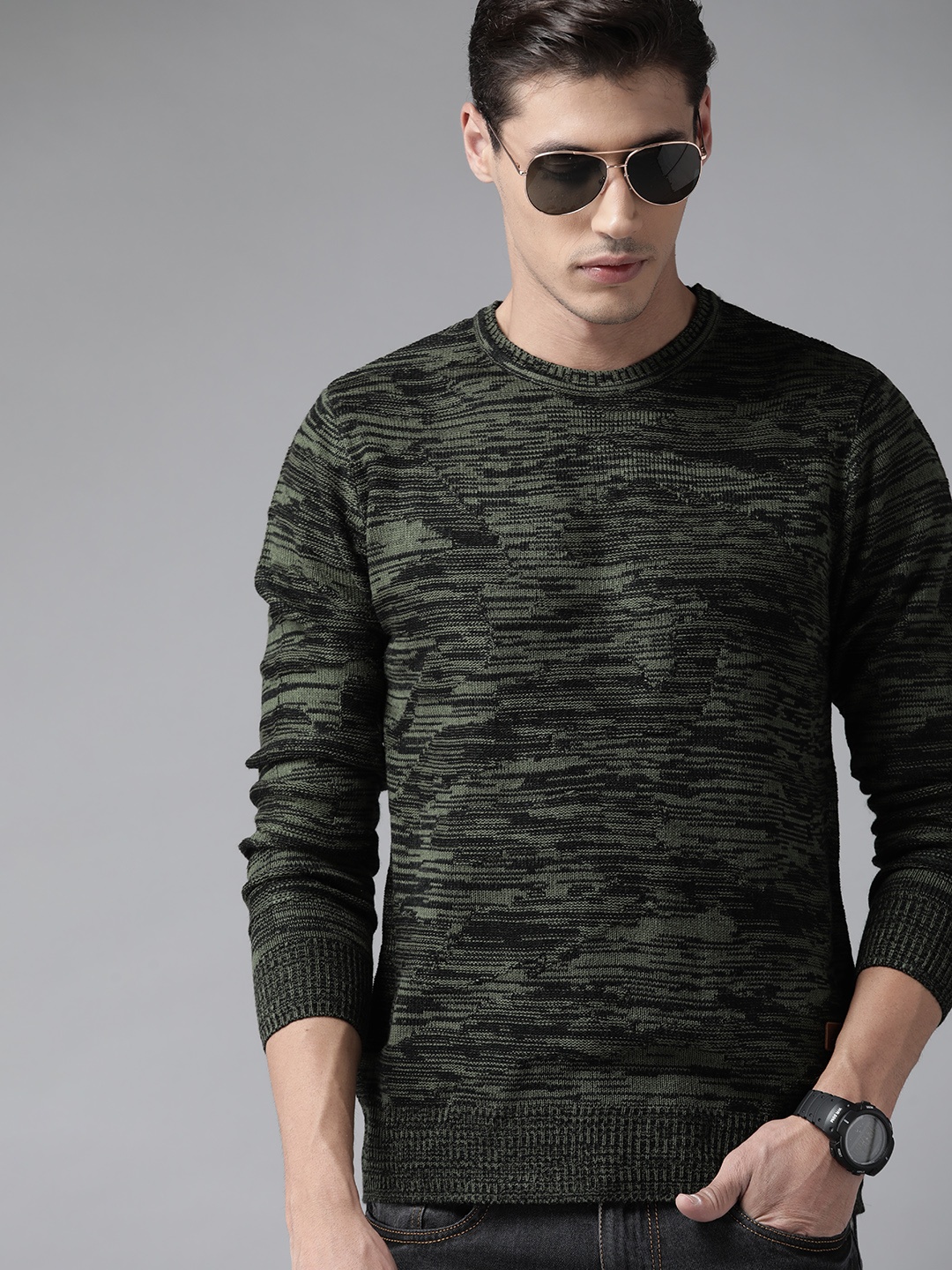 

Roadster Men Olive Green & Black Abstract Design Pullover