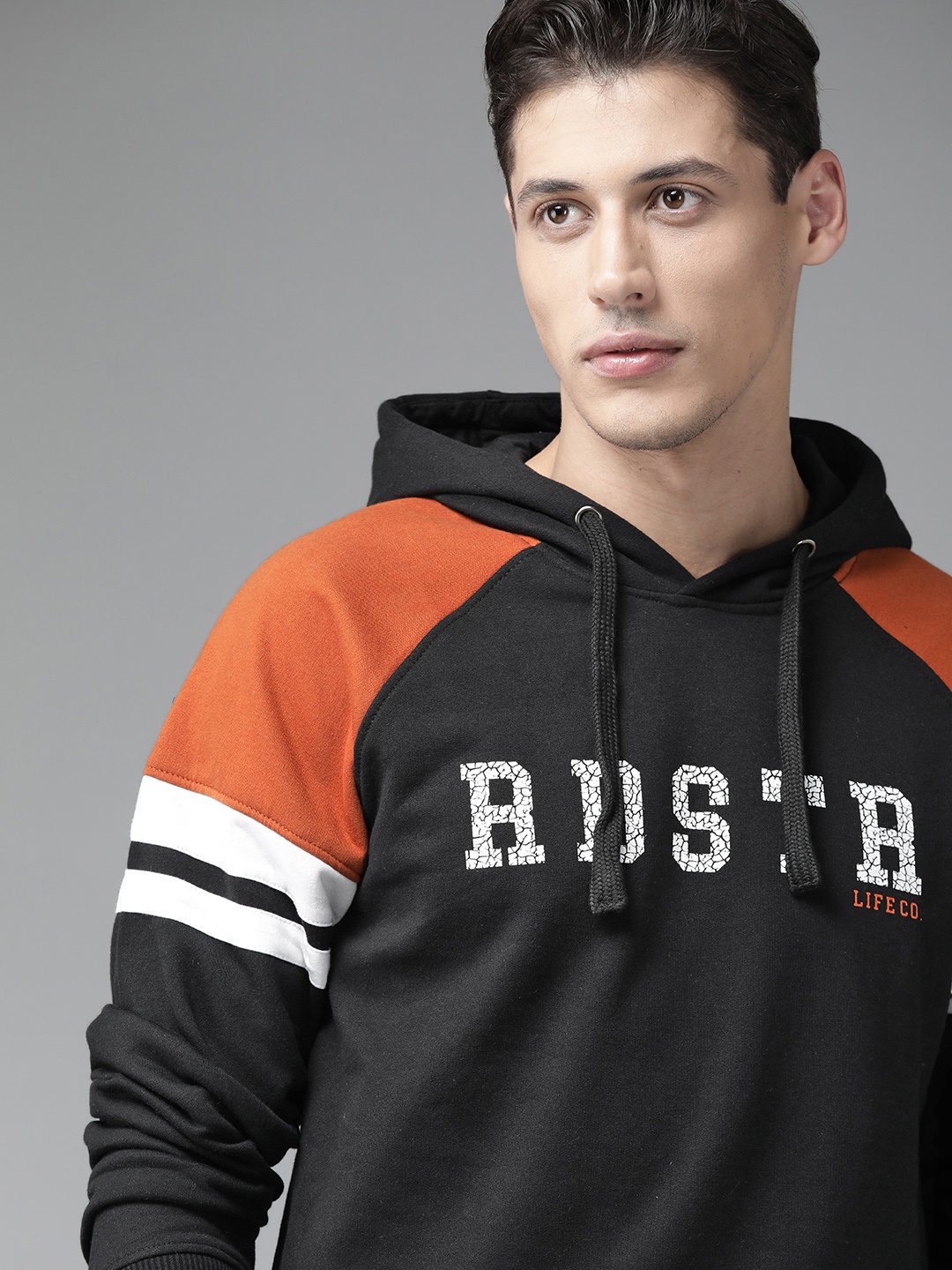 

Roadster Men Black Printed Hooded Sweatshirt