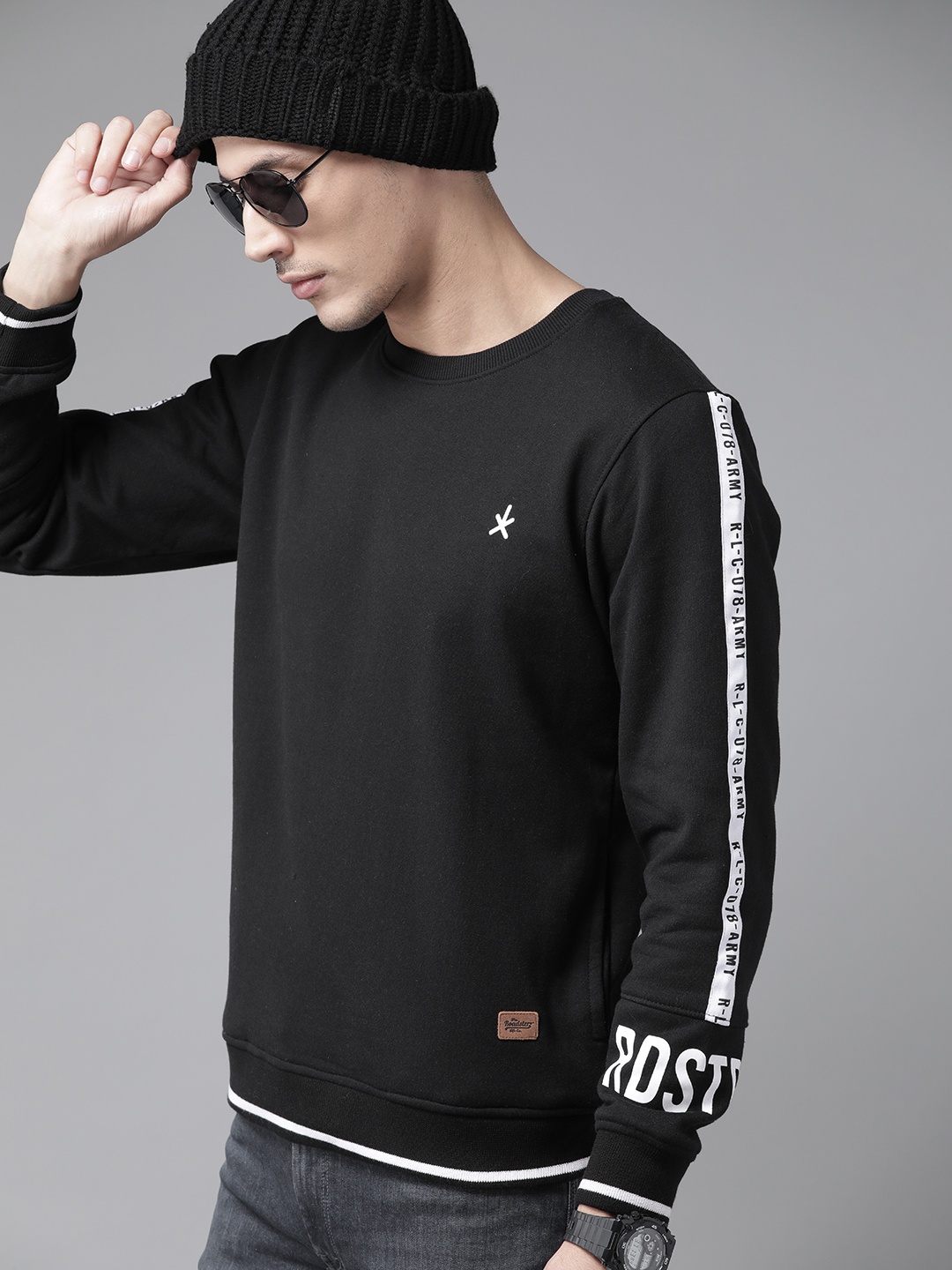

Roadster Men Black Solid Sweatshirt