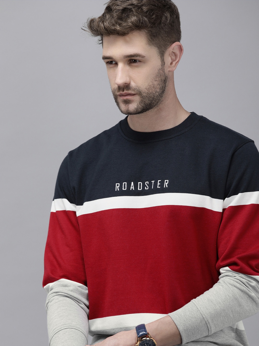 

Roadster Men Navy Blue & Red Colourblocked Pullover Sweatshirt