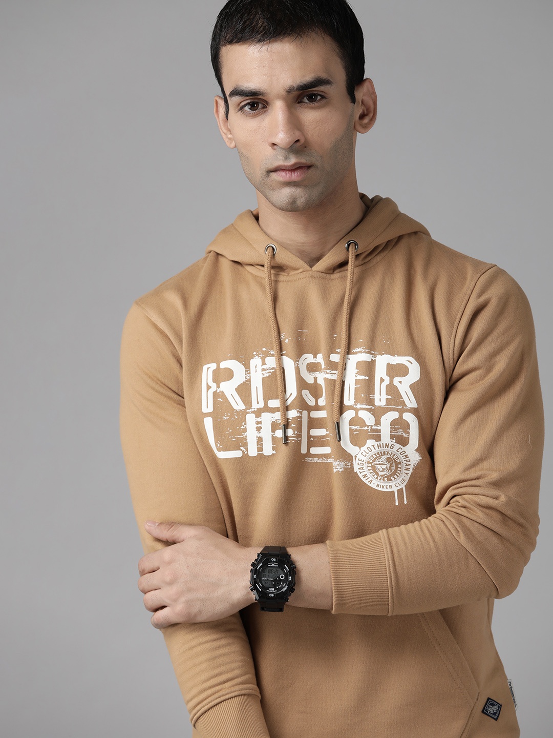 

Roadster Men Beige & White Typography Printed Hooded Sweatshirt