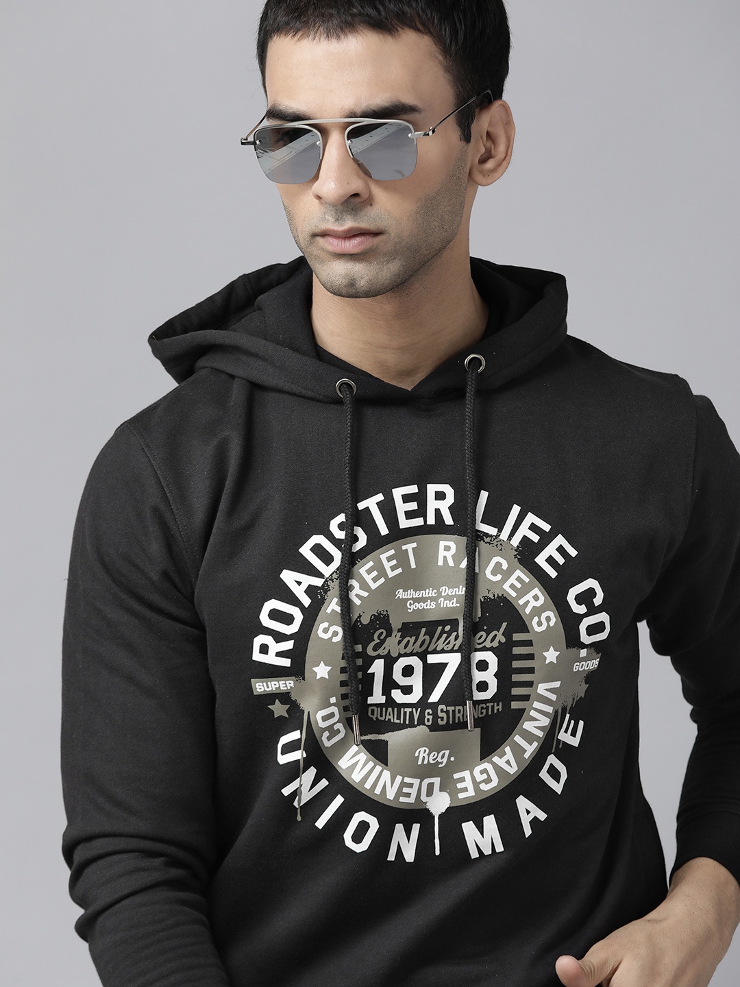 

Roadster Men Black & White Typography Printed Hooded Sweatshirt