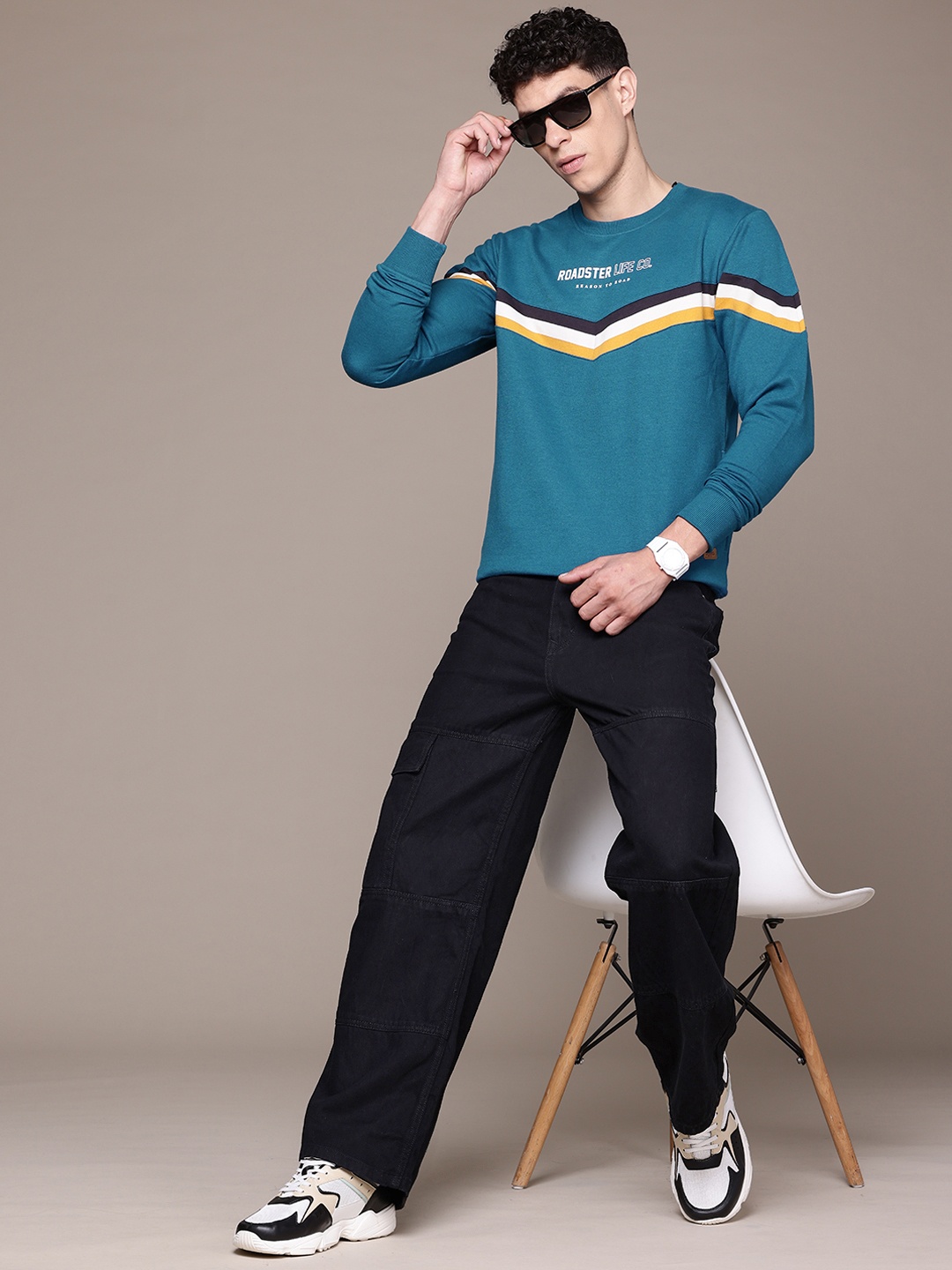 

The Roadster Lifestyle Co. Round Neck Striped Sweatshirt, Teal