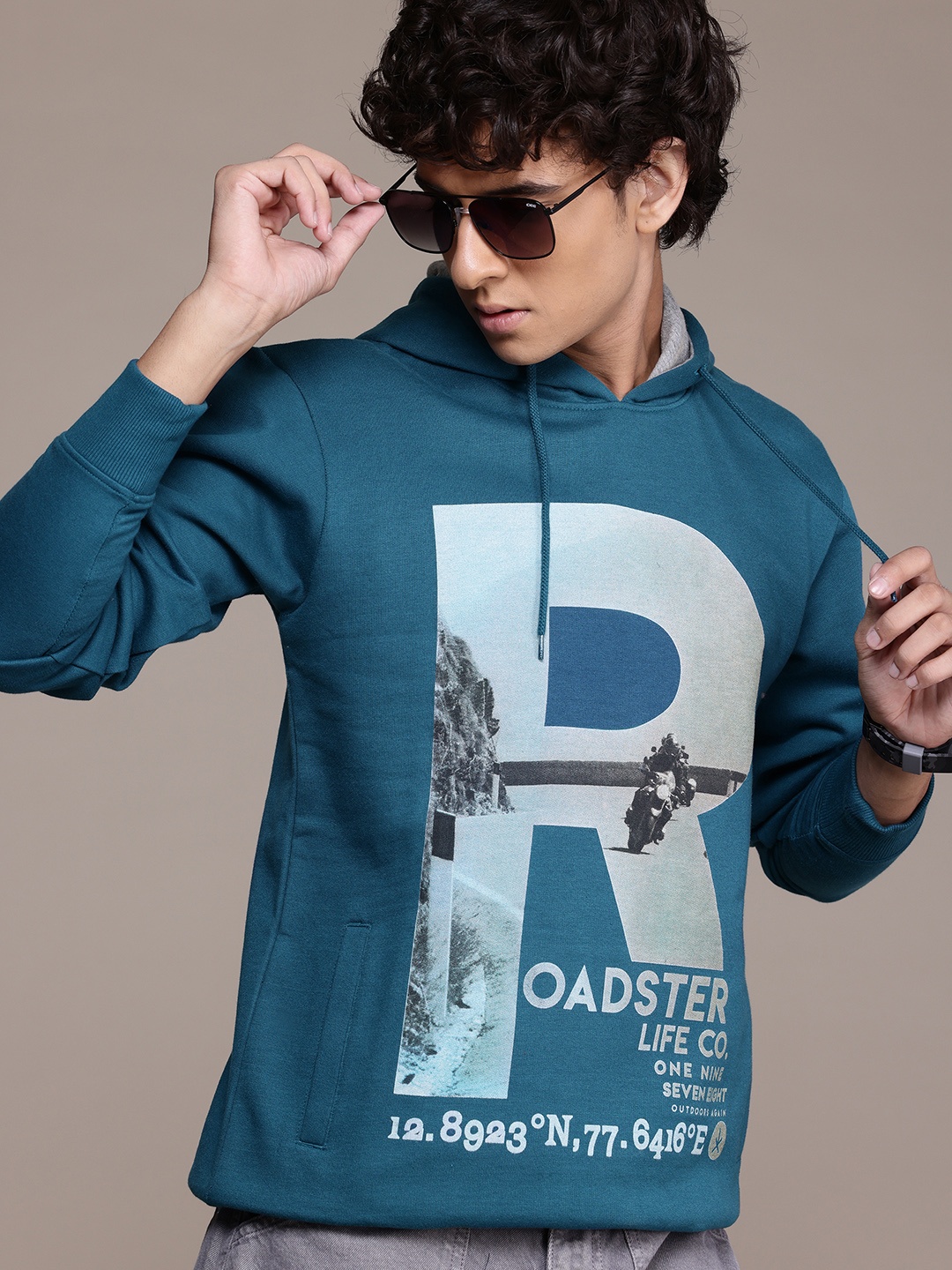

The Roadster Lifestyle Co. Printed Hooded Sweatshirt, Teal