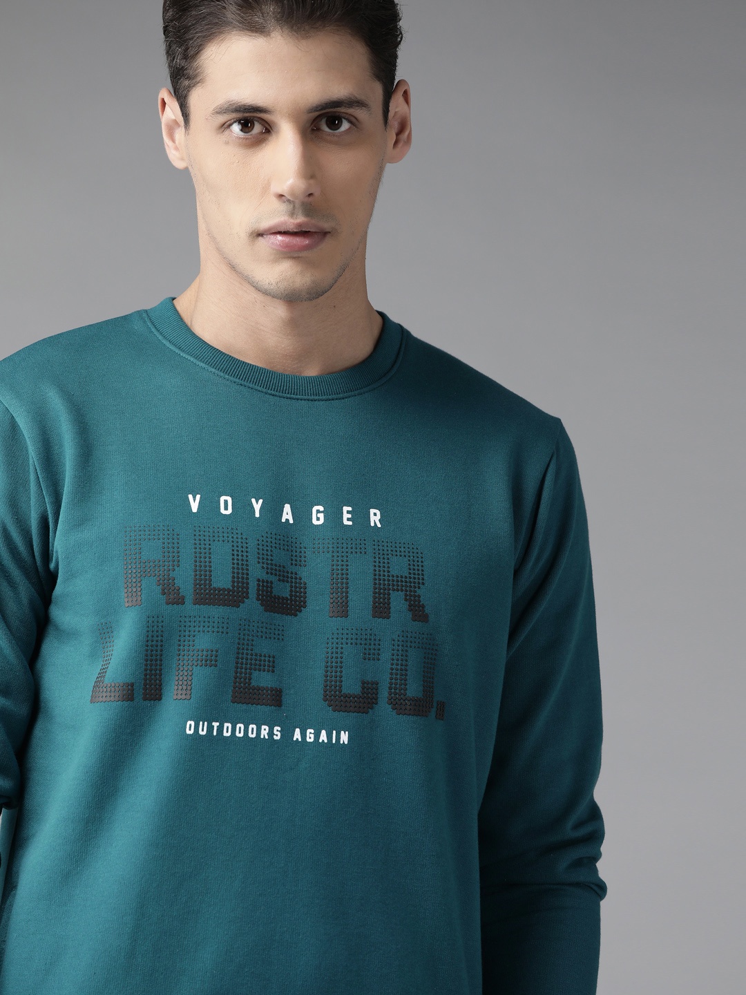 

Roadster Men Teal Blue & Black Brand Logo Print Sweatshirt