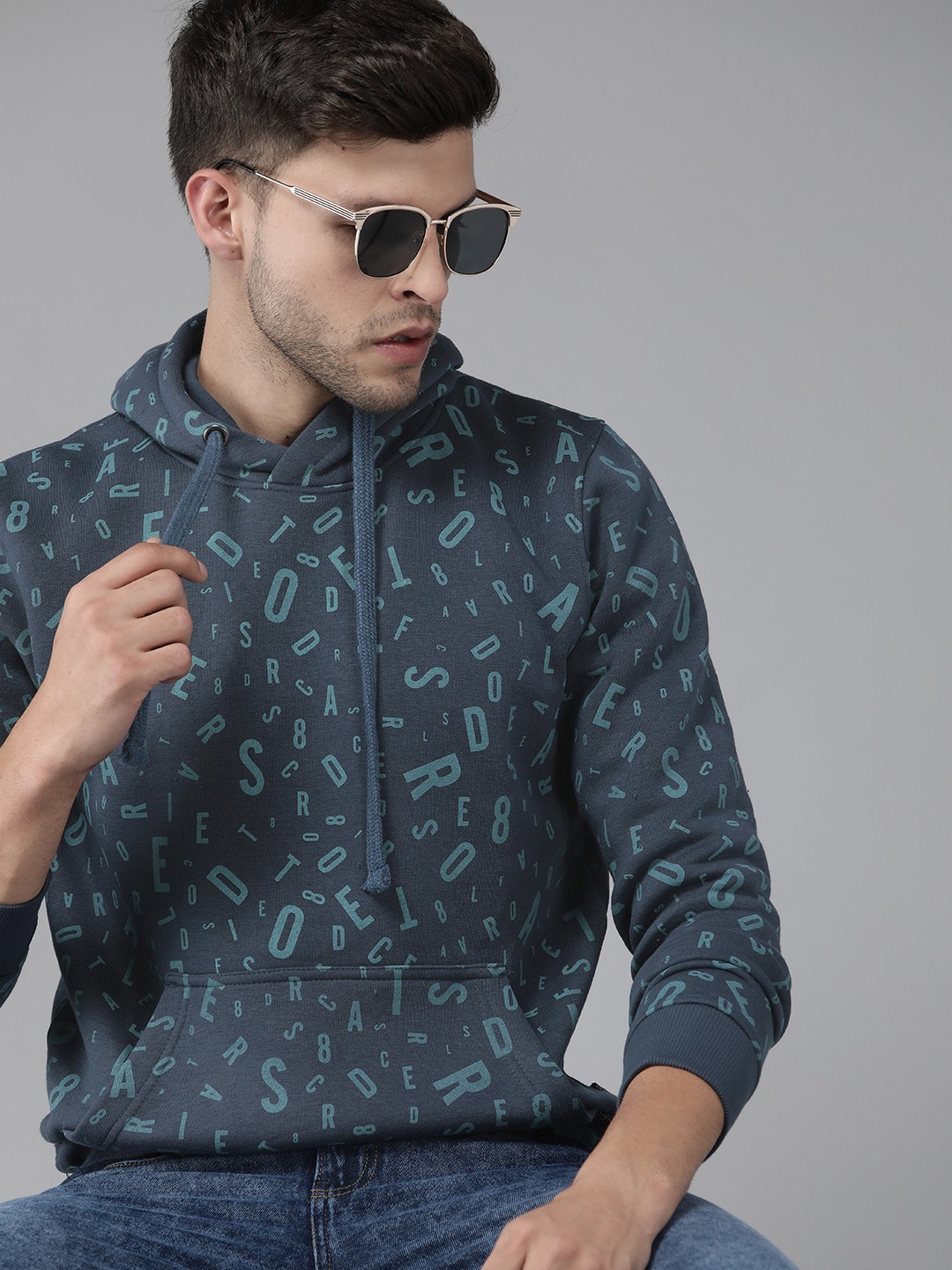 

Roadster Men Navy Blue Printed Hooded Sweatshirt