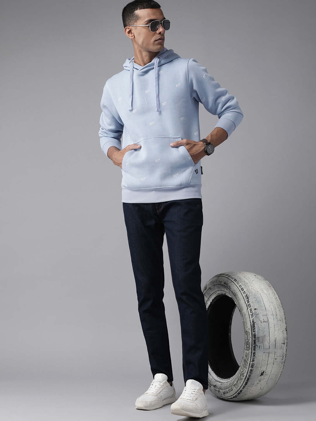 

Roadster Men Blue Printed Hooded Sweatshirt