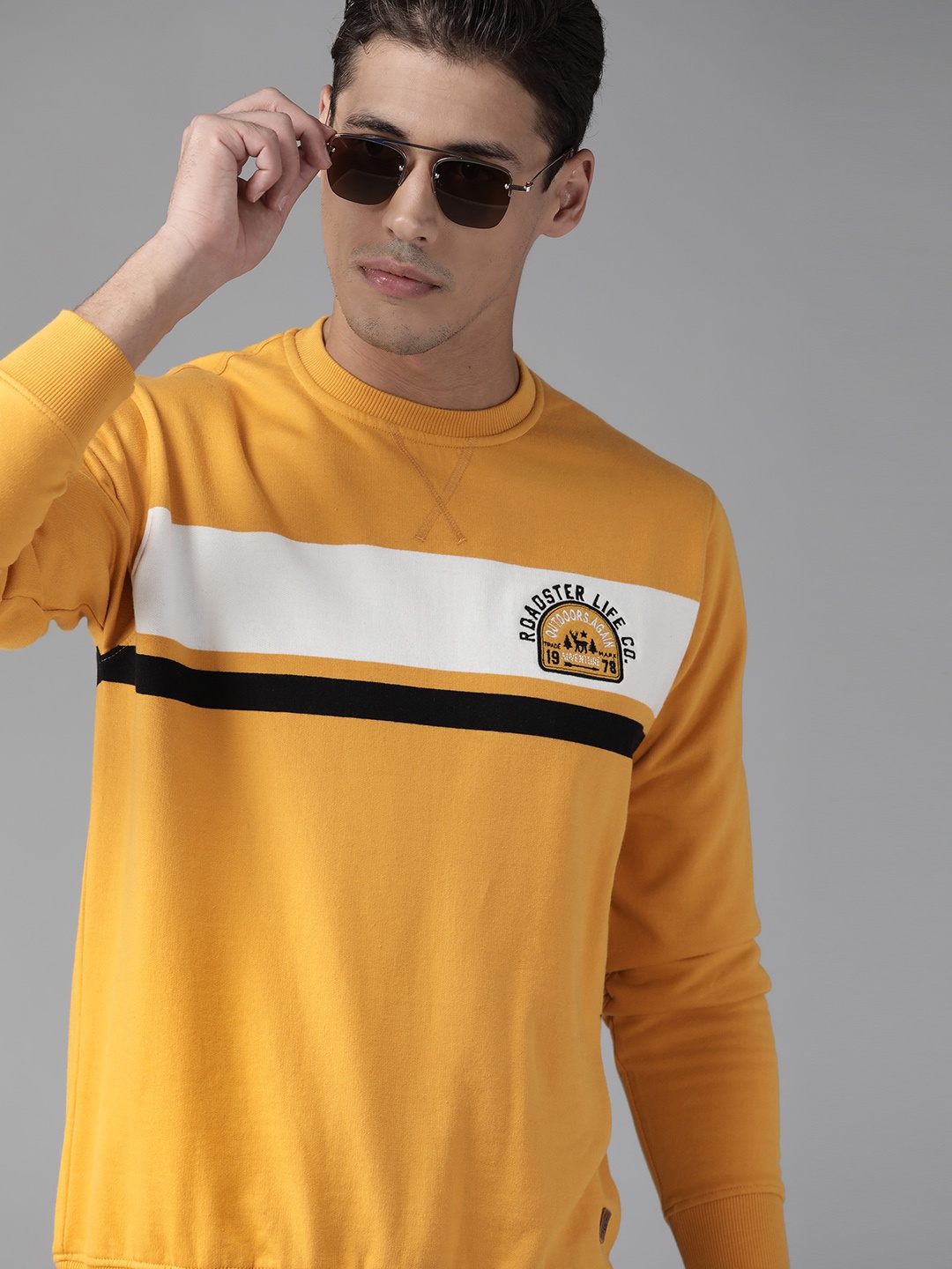 

Roadster Men Yellow Striped Detail Sweatshirt