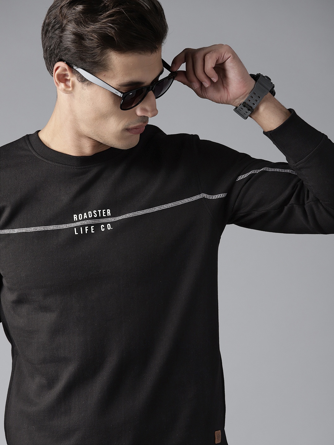 

Roadster Men Black & White Brand Logo Printed Sweatshirt