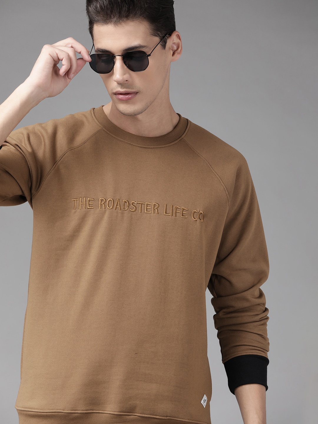 

Roadster Men Brown Typography Embroidered Sweatshirt