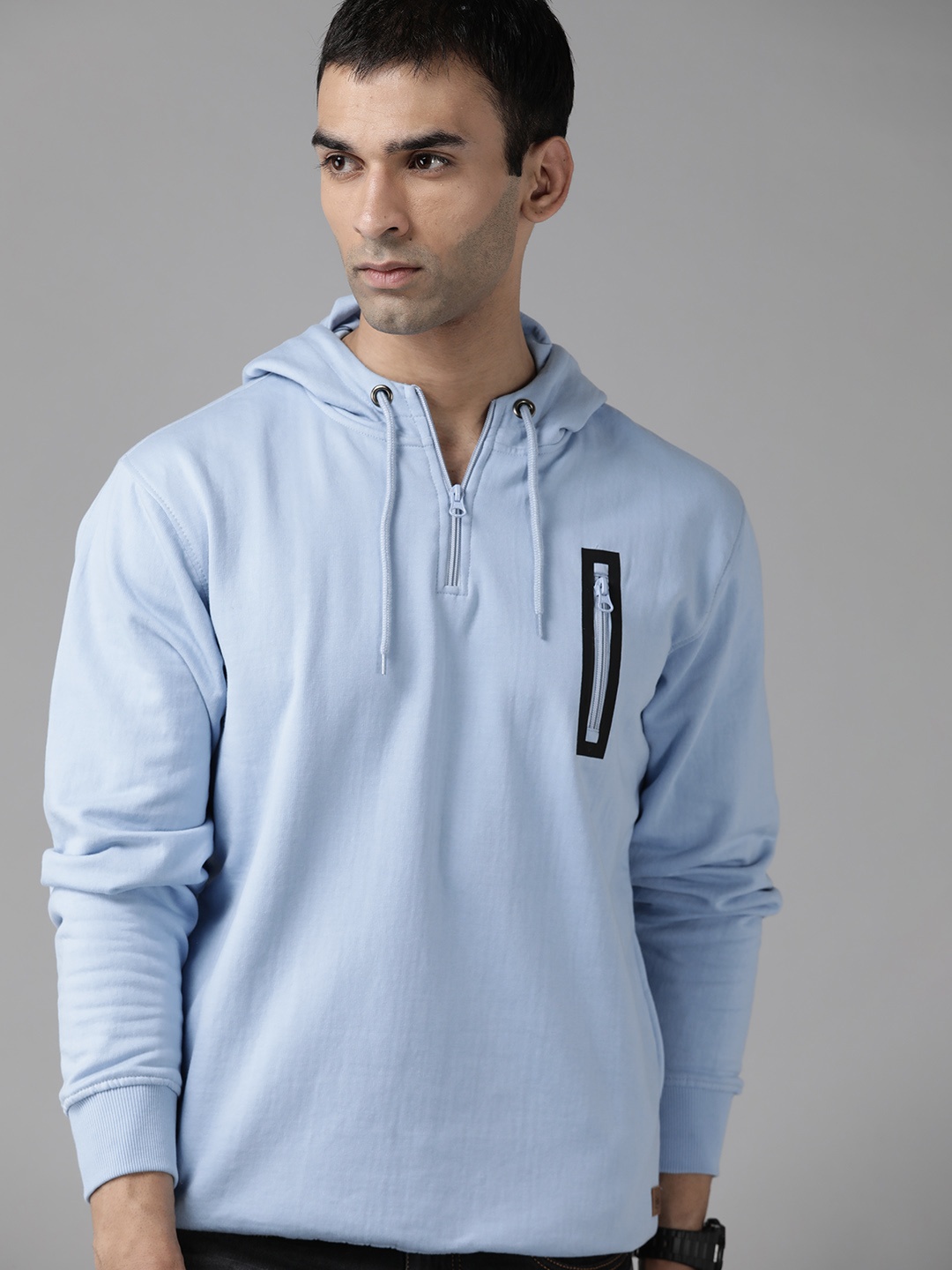 

Roadster Men Blue Solid Hooded Sweatshirt
